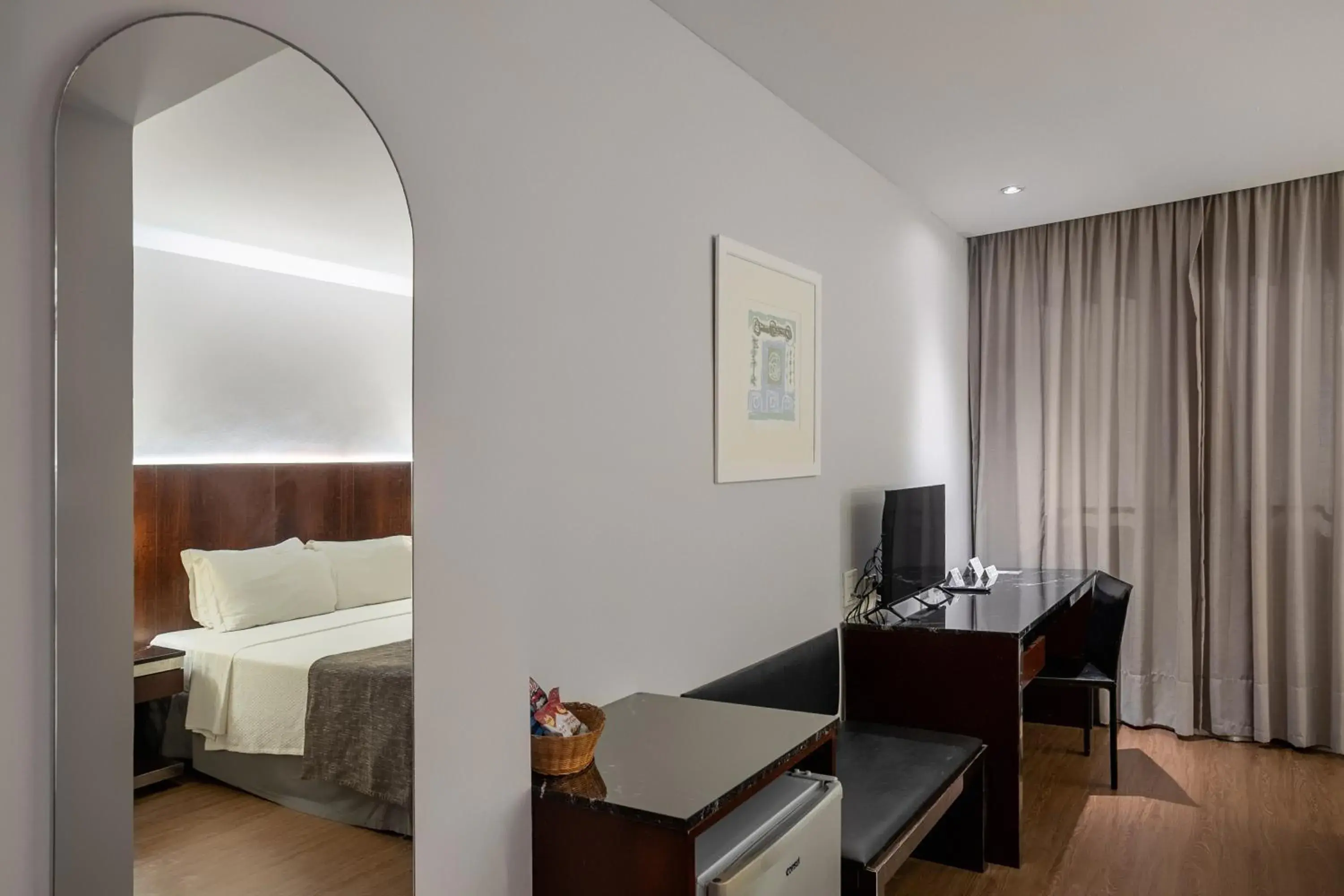 Superior Double Room in Orla Copacabana Hotel Superior Double Room in Orla Copacabana Hotel