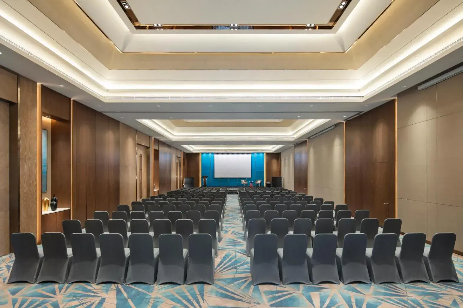 Meeting/conference room in Hilton Garden Inn Sanya, China