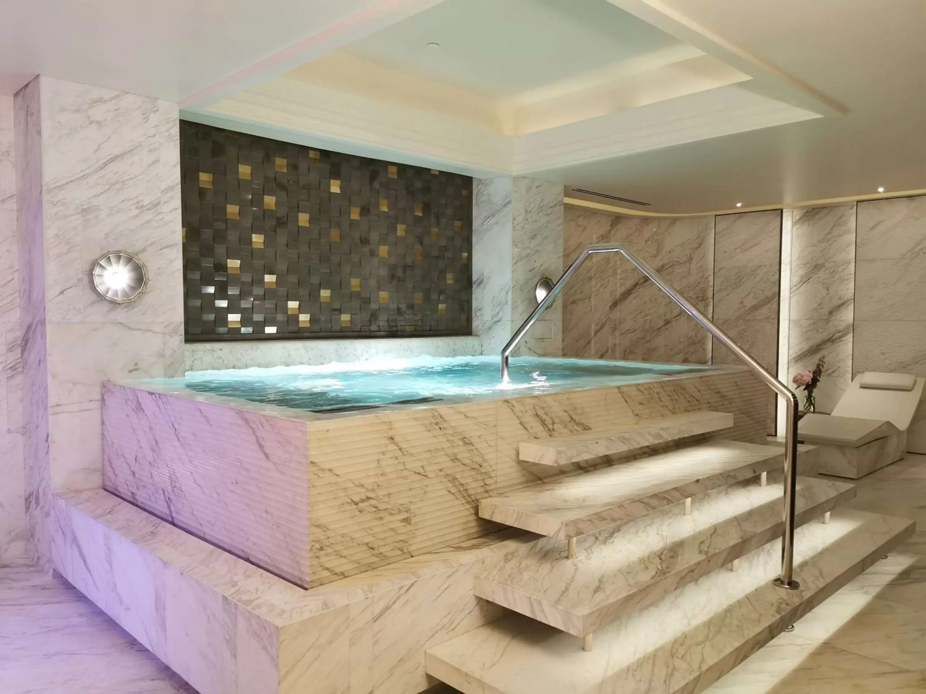 Spa and wellness centre/facilities, Swimming Pool in Park Hyatt Doha