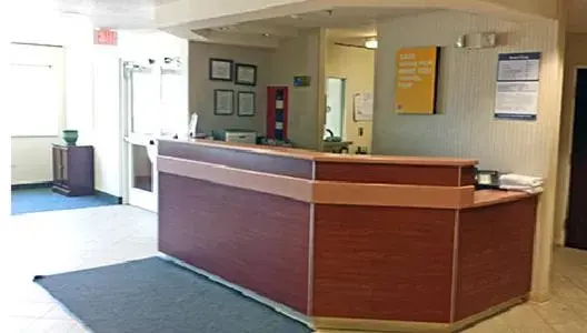 Lobby or reception, Lobby/Reception in Motel 6-Dixon, CA