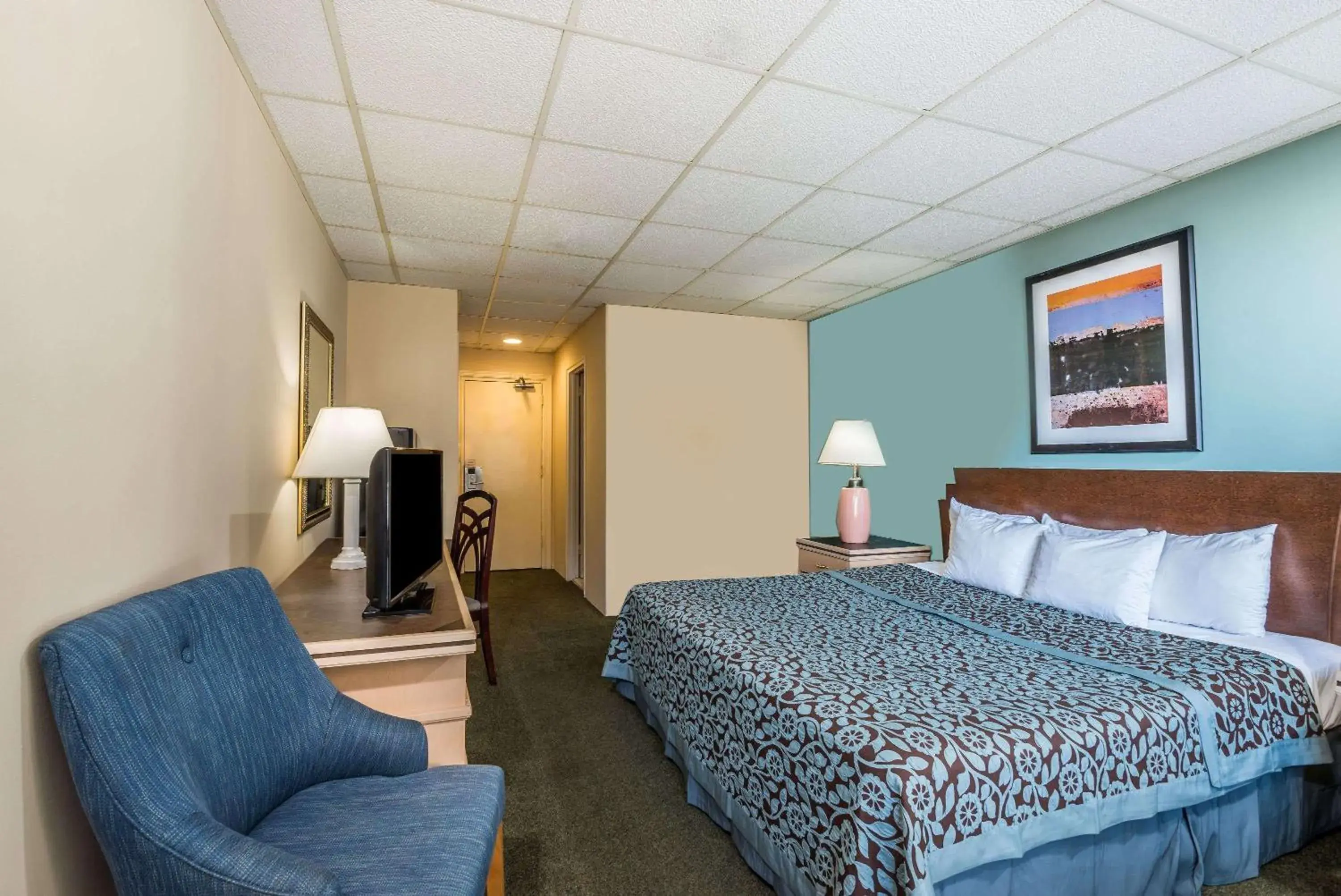 Photo of the whole room in Days Inn by Wyndham Atlantic City Oceanfront-Boardwalk