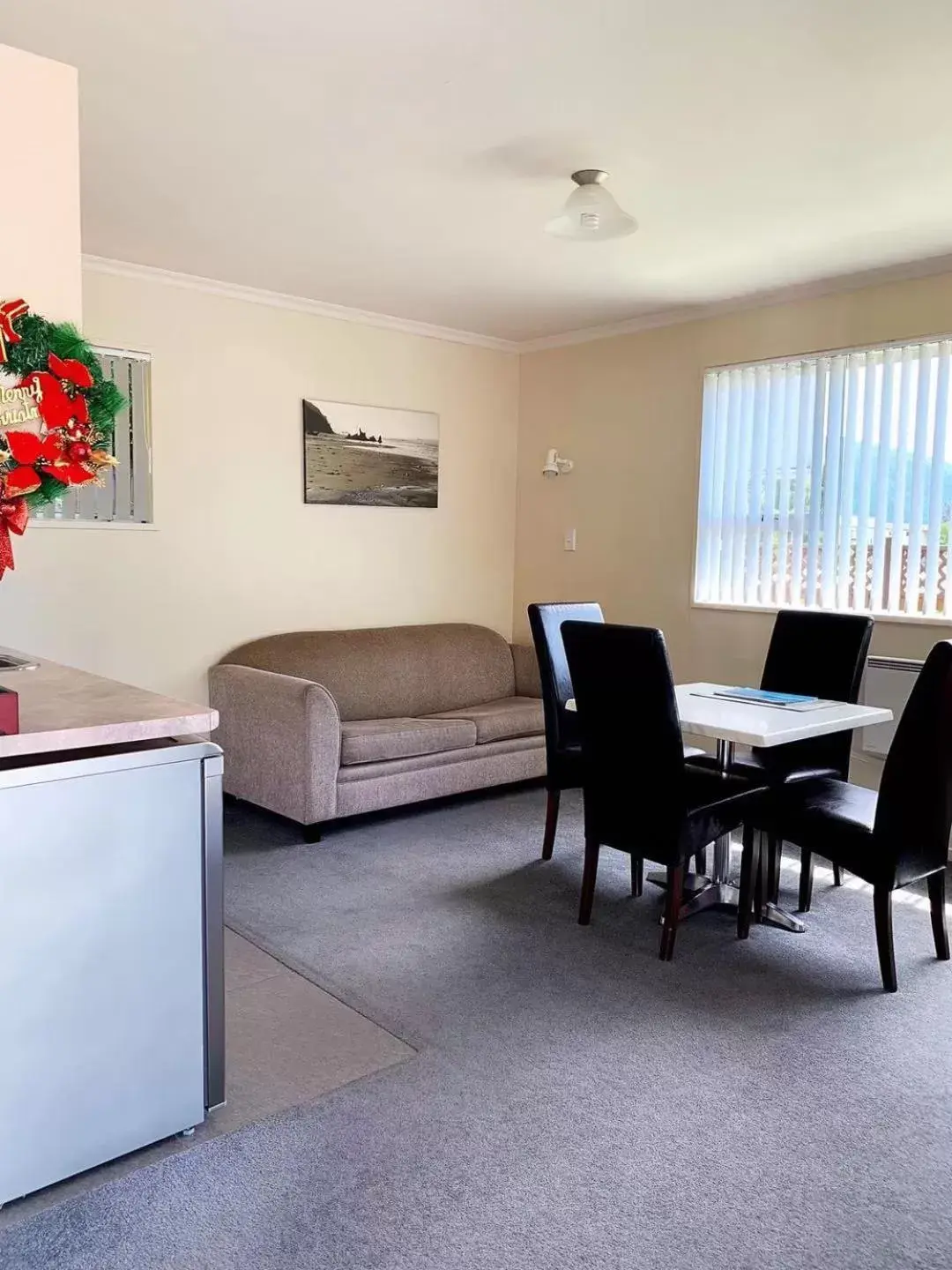 Seating Area in Amber Court Motel