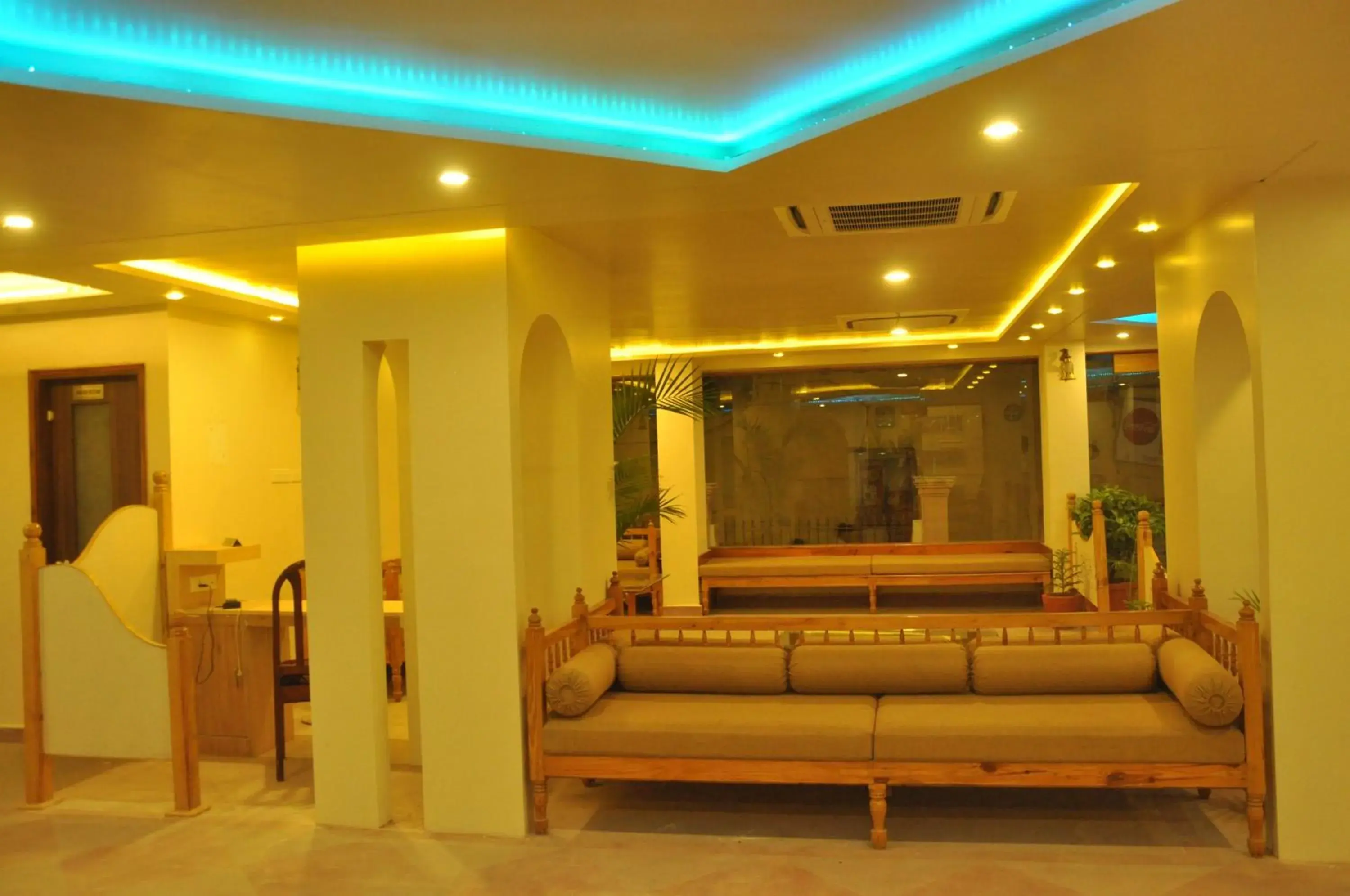 Lobby or reception, Lounge/Bar in Hotel Banaras Haveli