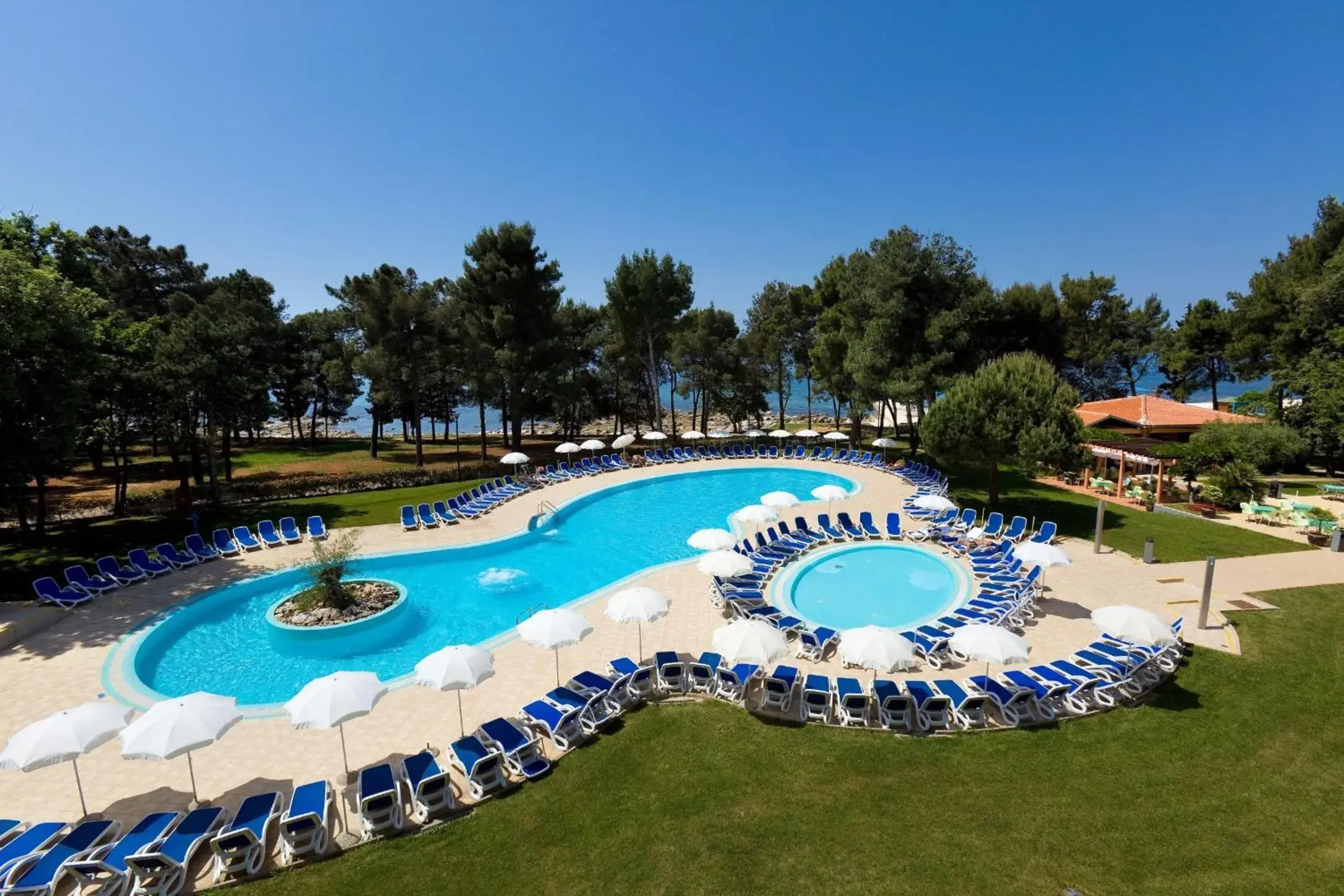 Swimming pool in Hotel Aurora Plava Laguna