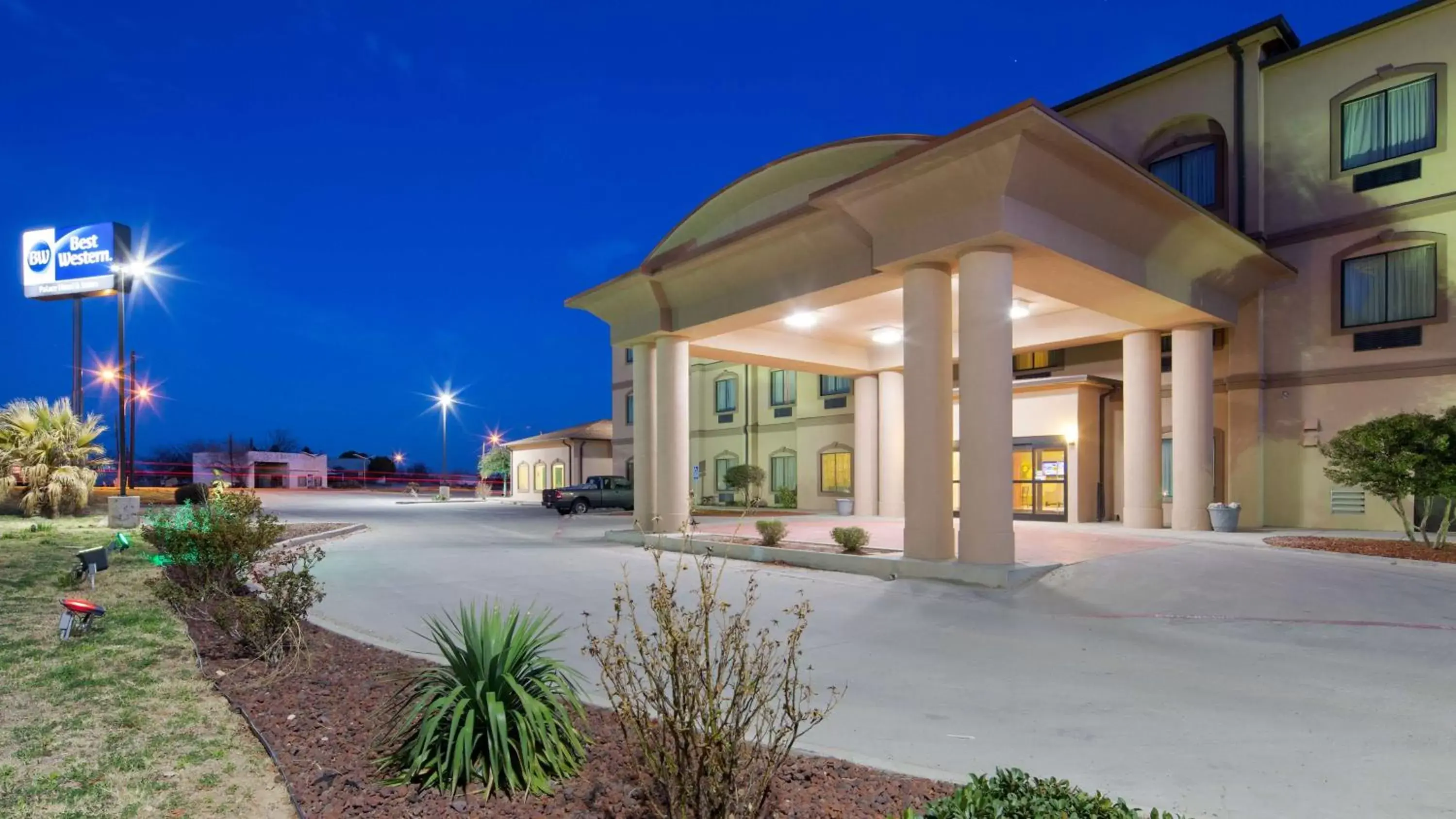 Property building in Best Western Palace Inn & Suites