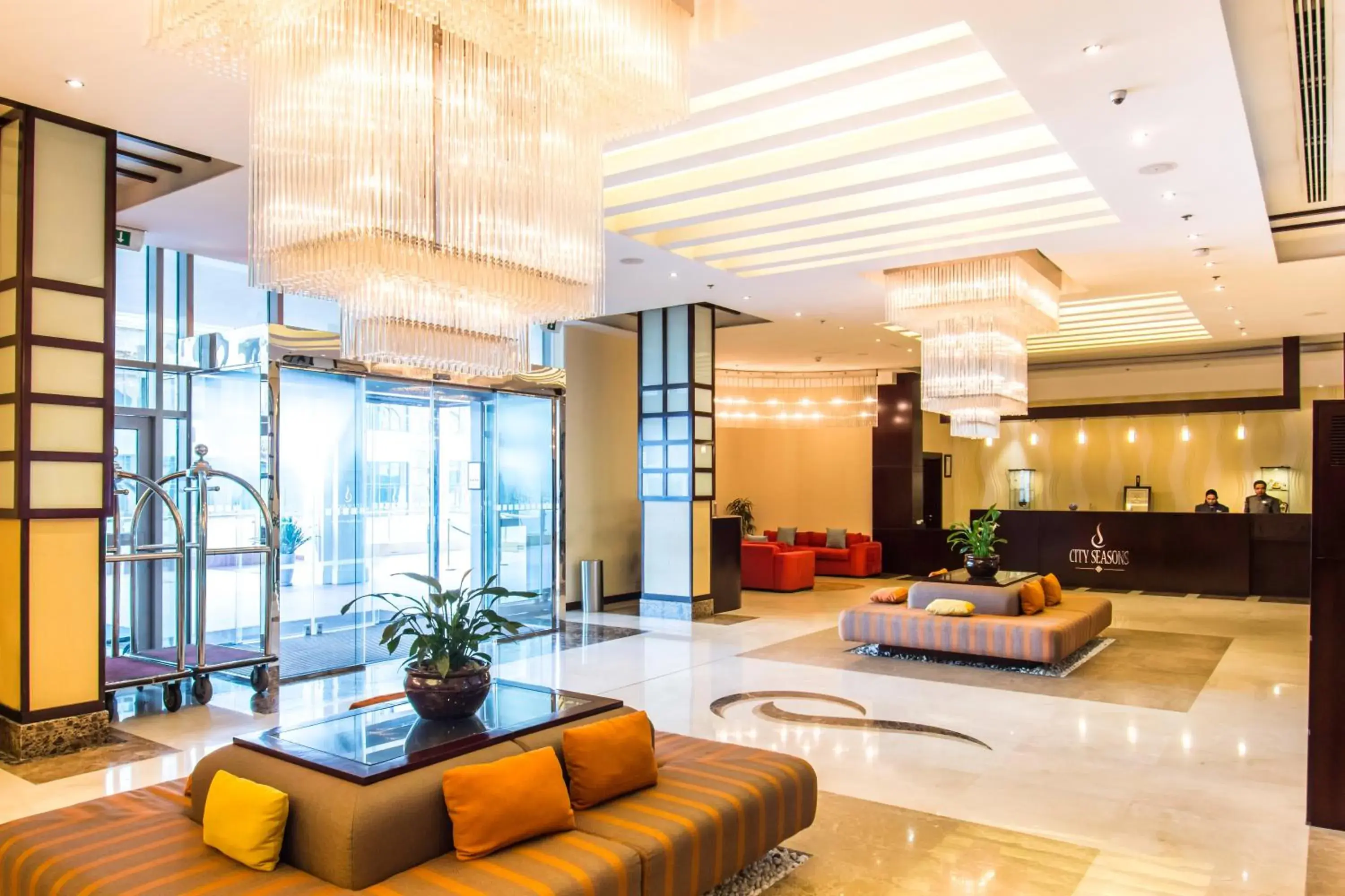 Lobby or reception, Lobby/Reception in City Seasons Hotel & Suites Muscat