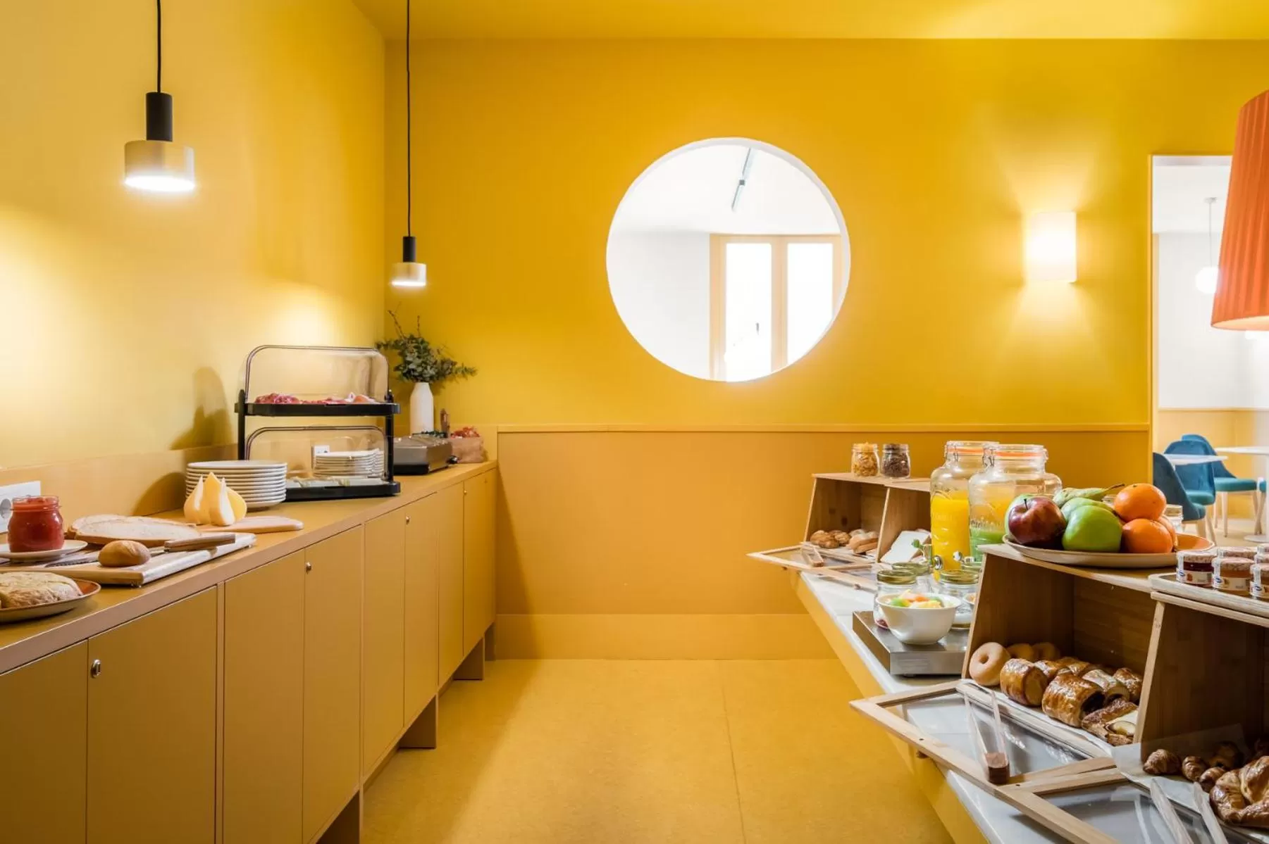 Buffet breakfast in BYPILLOW Mothern