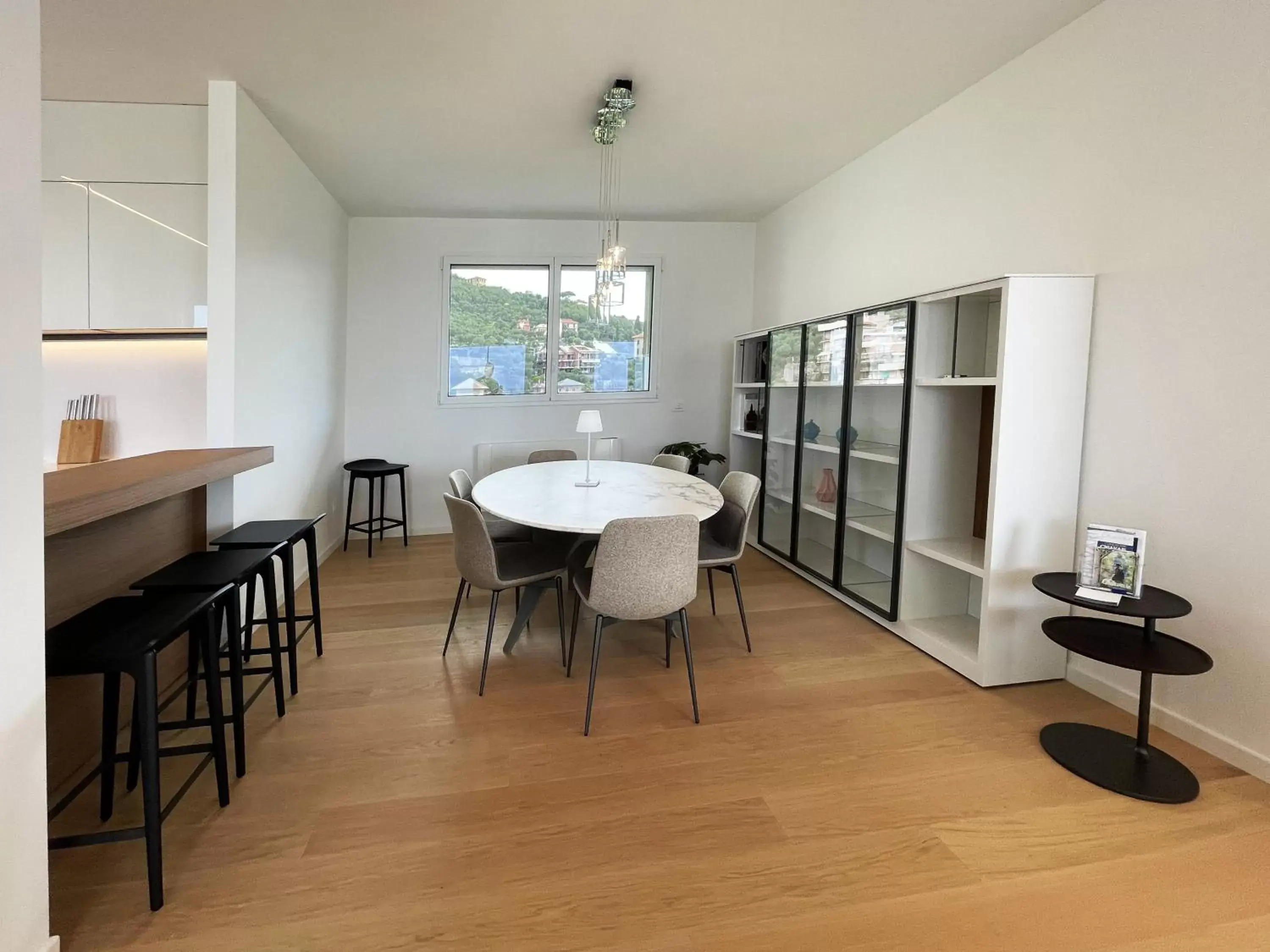 Kitchen or kitchenette, Dining Area in Gli Scogli Luxury Residence Hotel