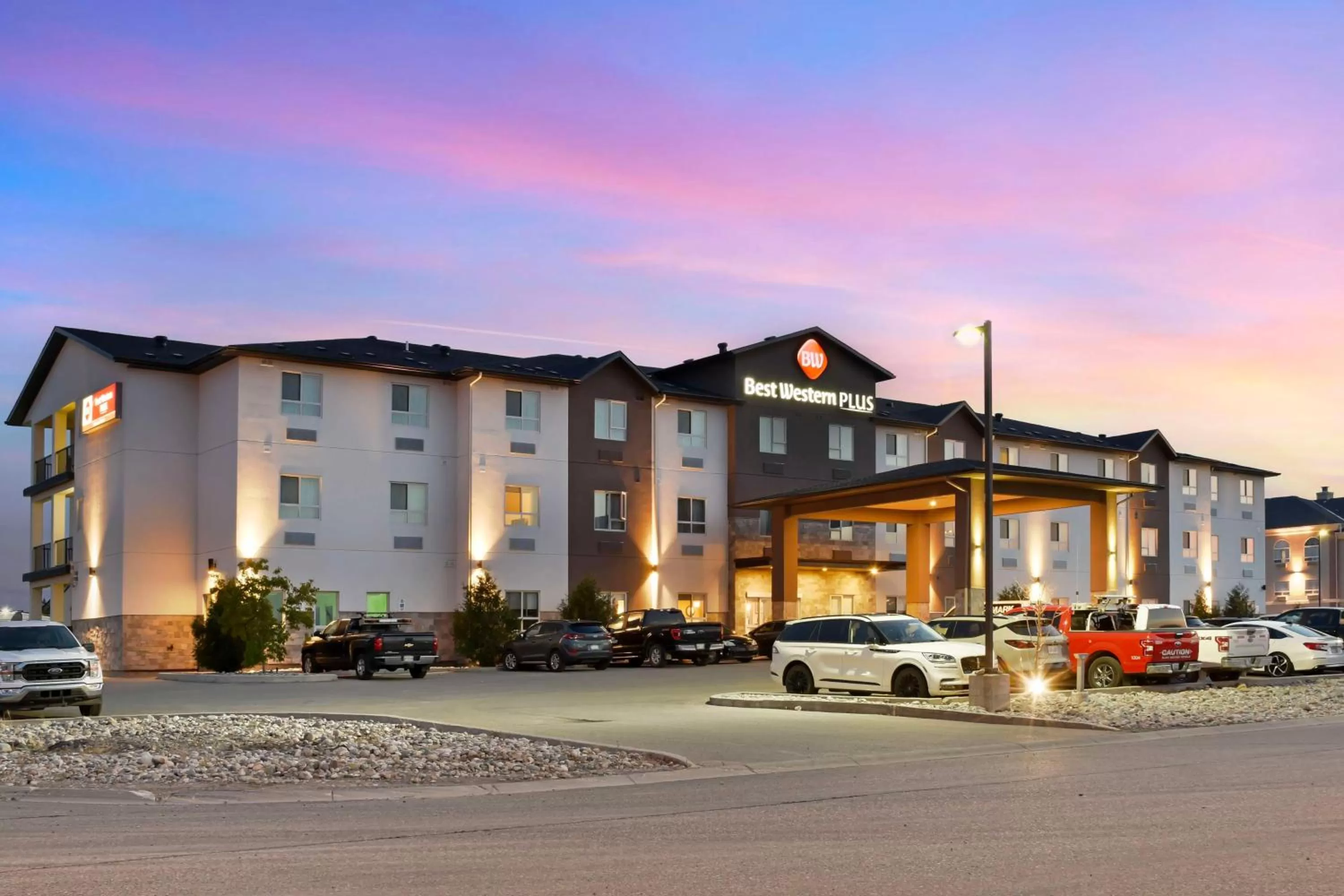Property building in Best Western Plus Moosomin Hotel