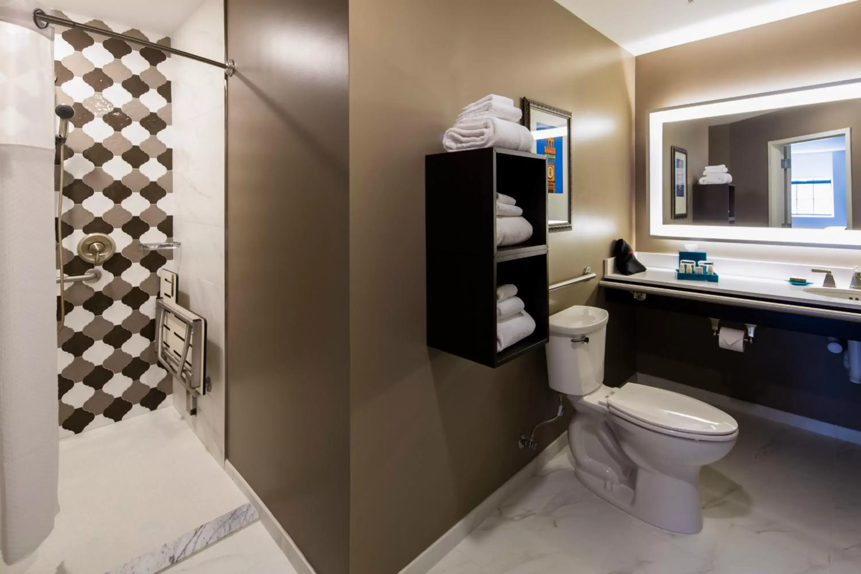 Photo of the whole room, Bathroom in Hotel Indigo Baltimore Downtown, an IHG Hotel