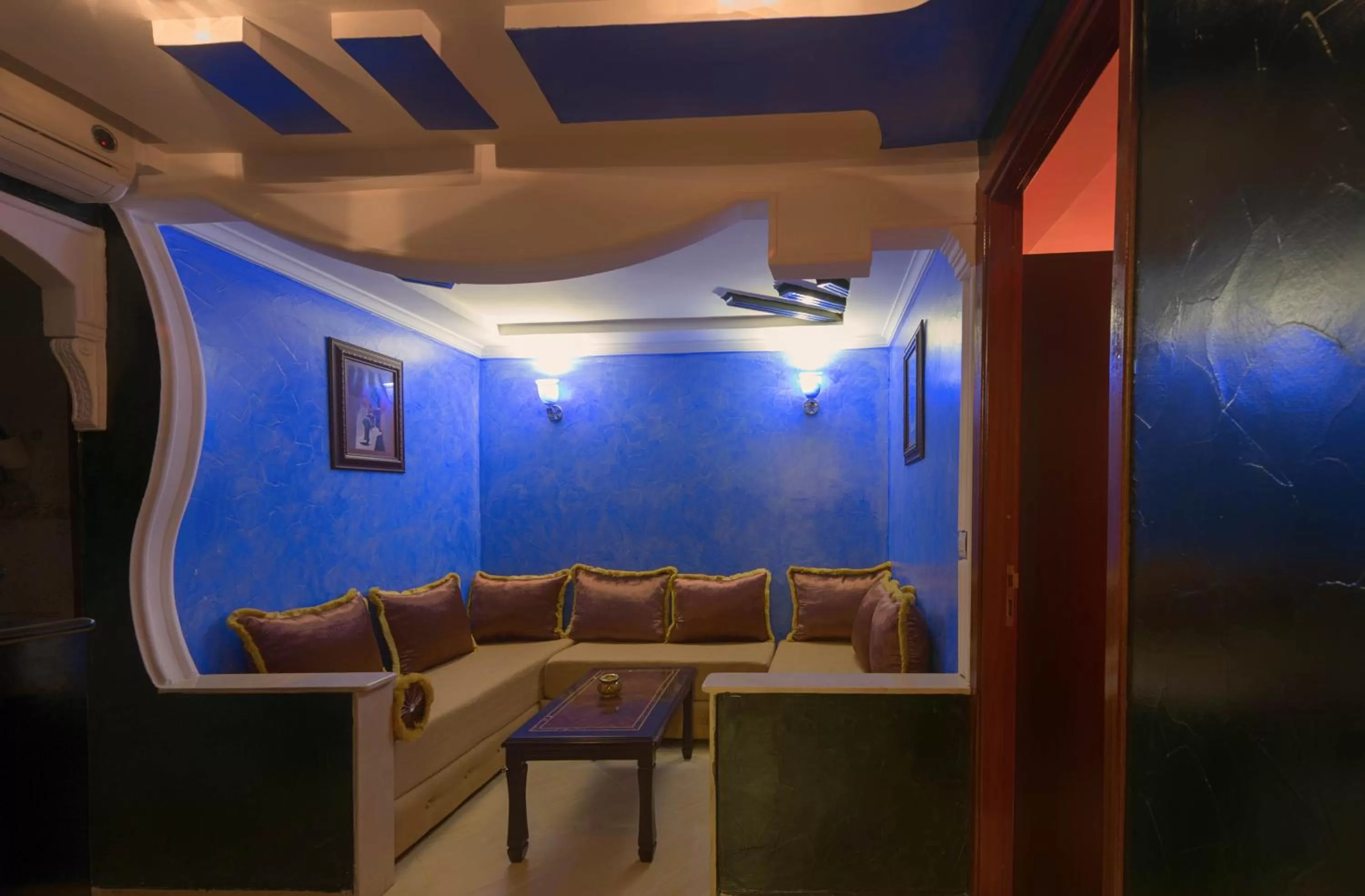 Lounge or bar in Résidence Hoteliére Chez Aziz