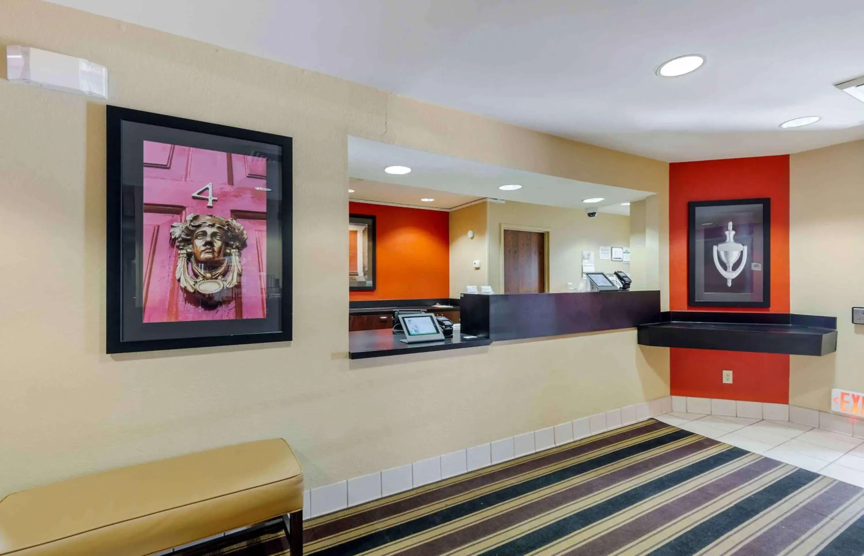 Lobby or reception, Lobby/Reception in Extended Stay America Suites - Washington, DC - Sterling