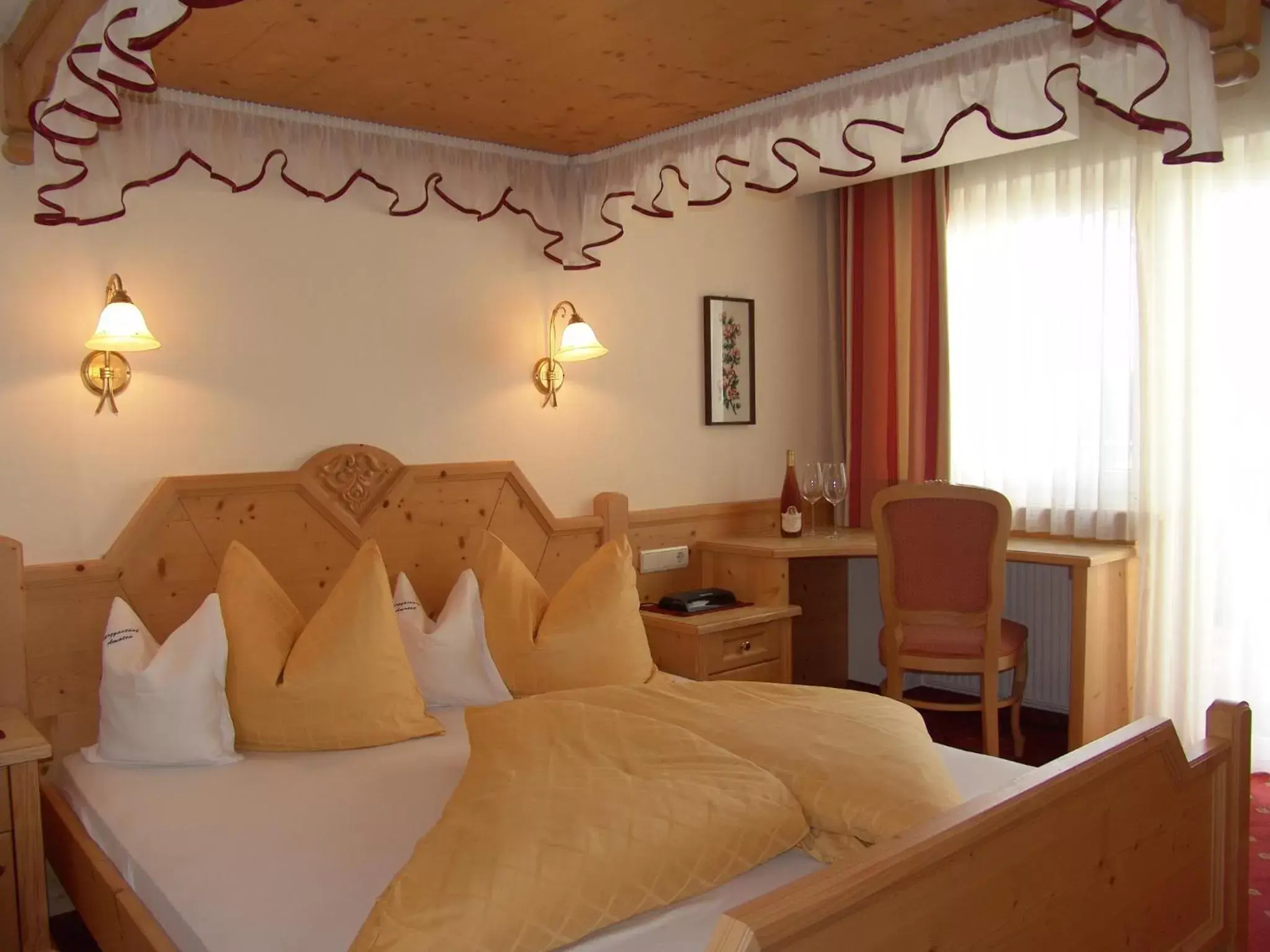 Bed in Hotel Amaten