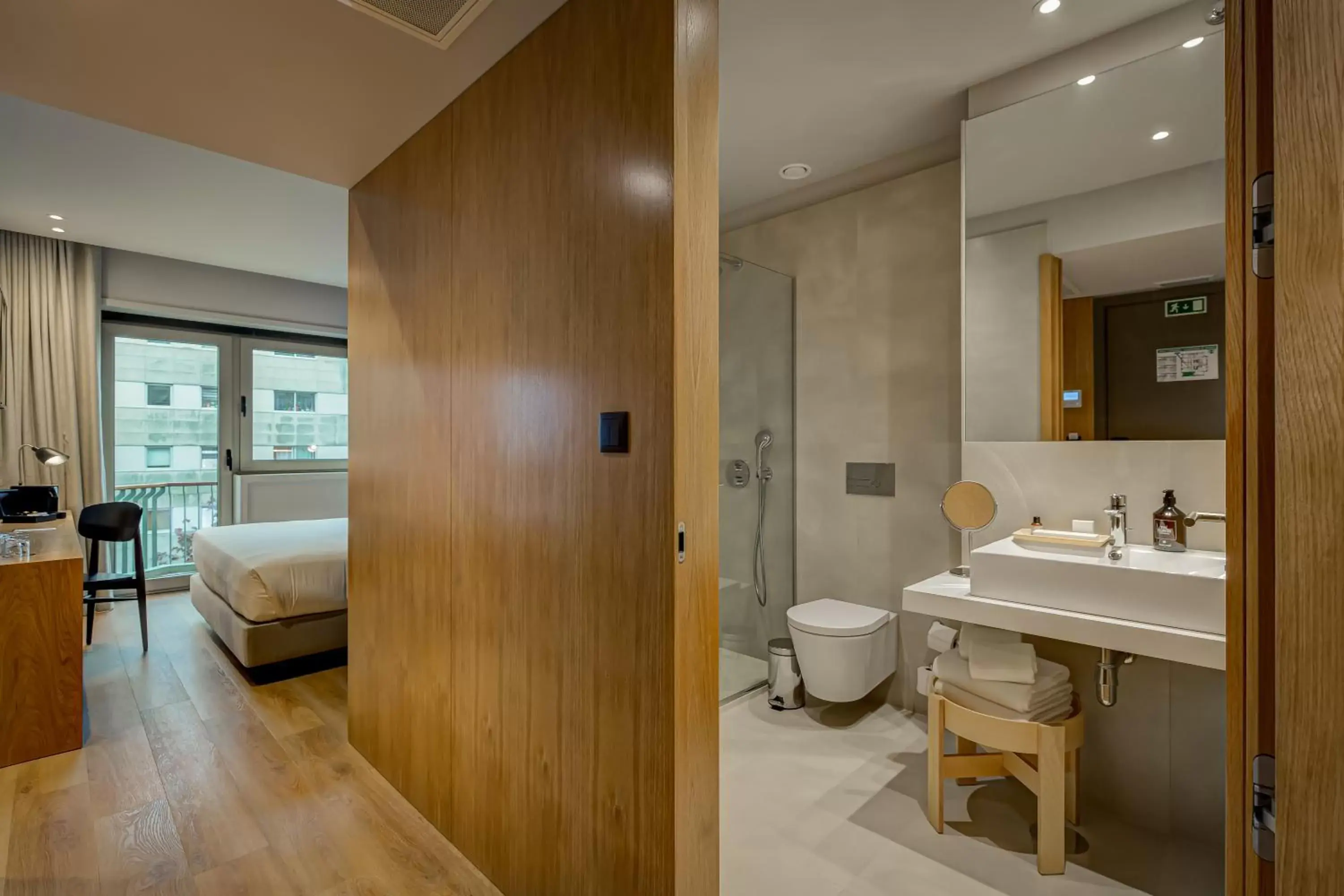 Photo of the whole room, Bed in Acta The Clover Photo of the whole room, Bed in Acta The Clover