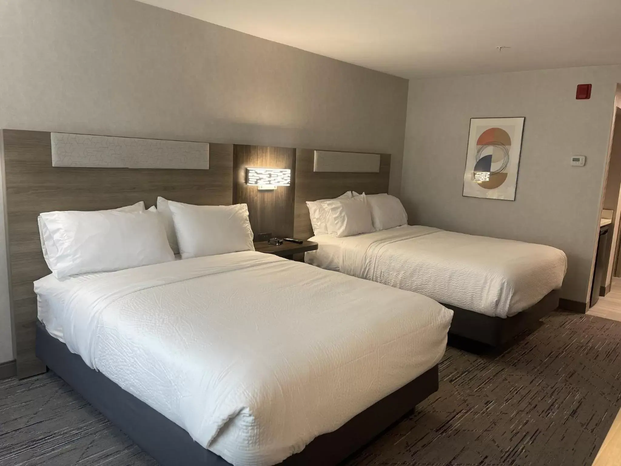 Photo of the whole room, Bed in Holiday Inn Express Hotel & Suites Brattleboro, an IHG Hotel