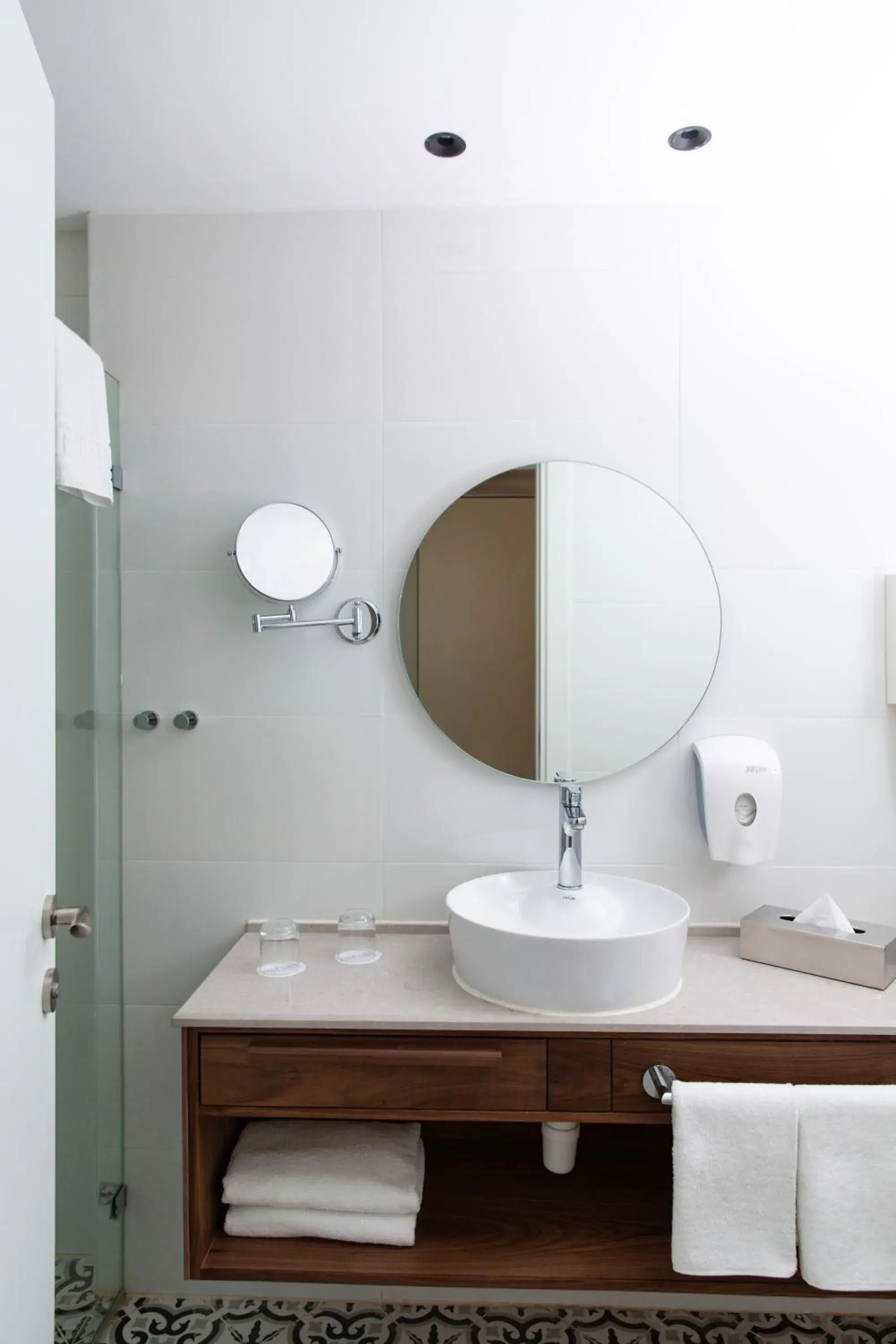 Bathroom in Montefiore Hotel By Smart Hotels