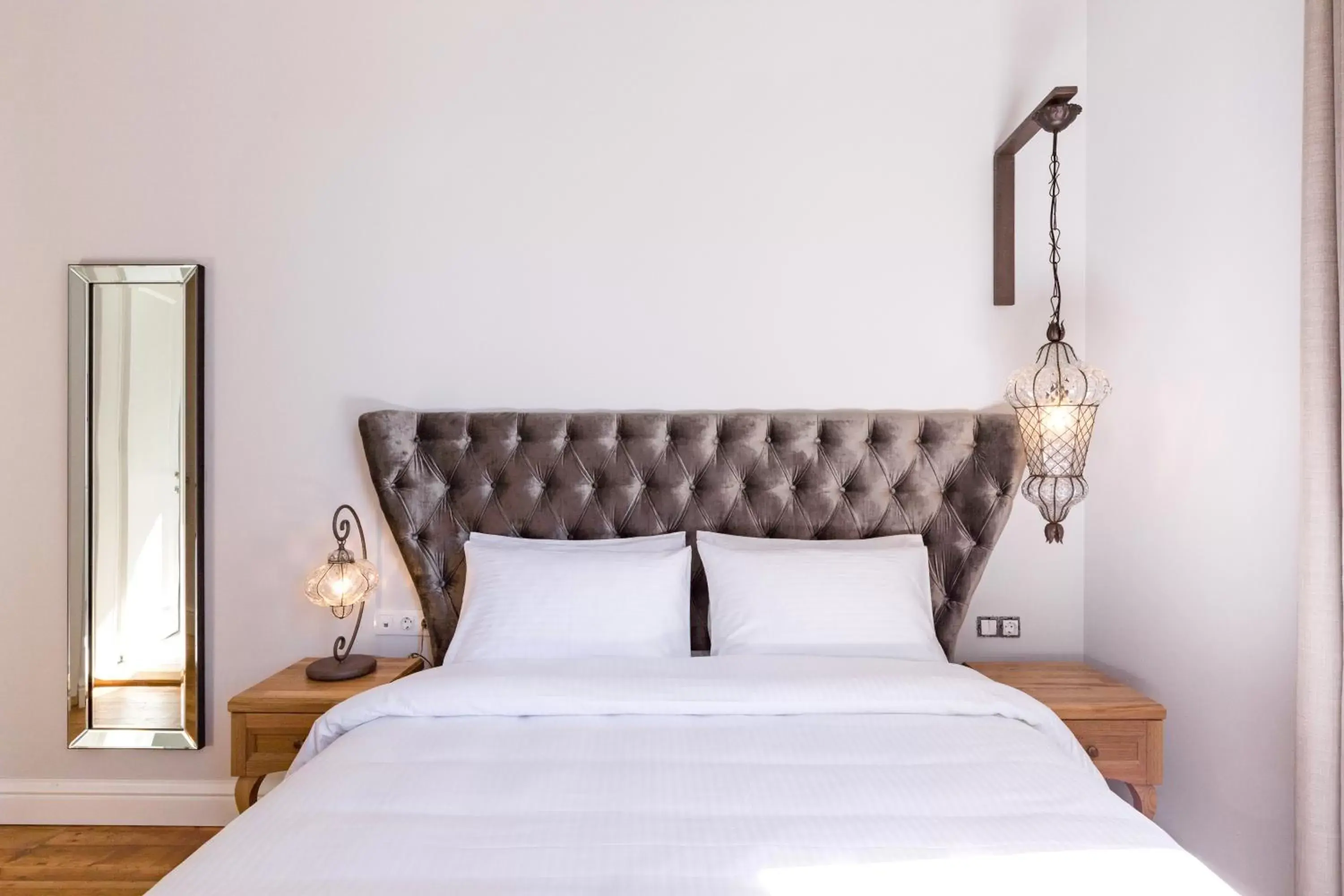 Deluxe Double Room with Garden View in Acanthus blue Deluxe Double Room with Garden View in Acanthus blue