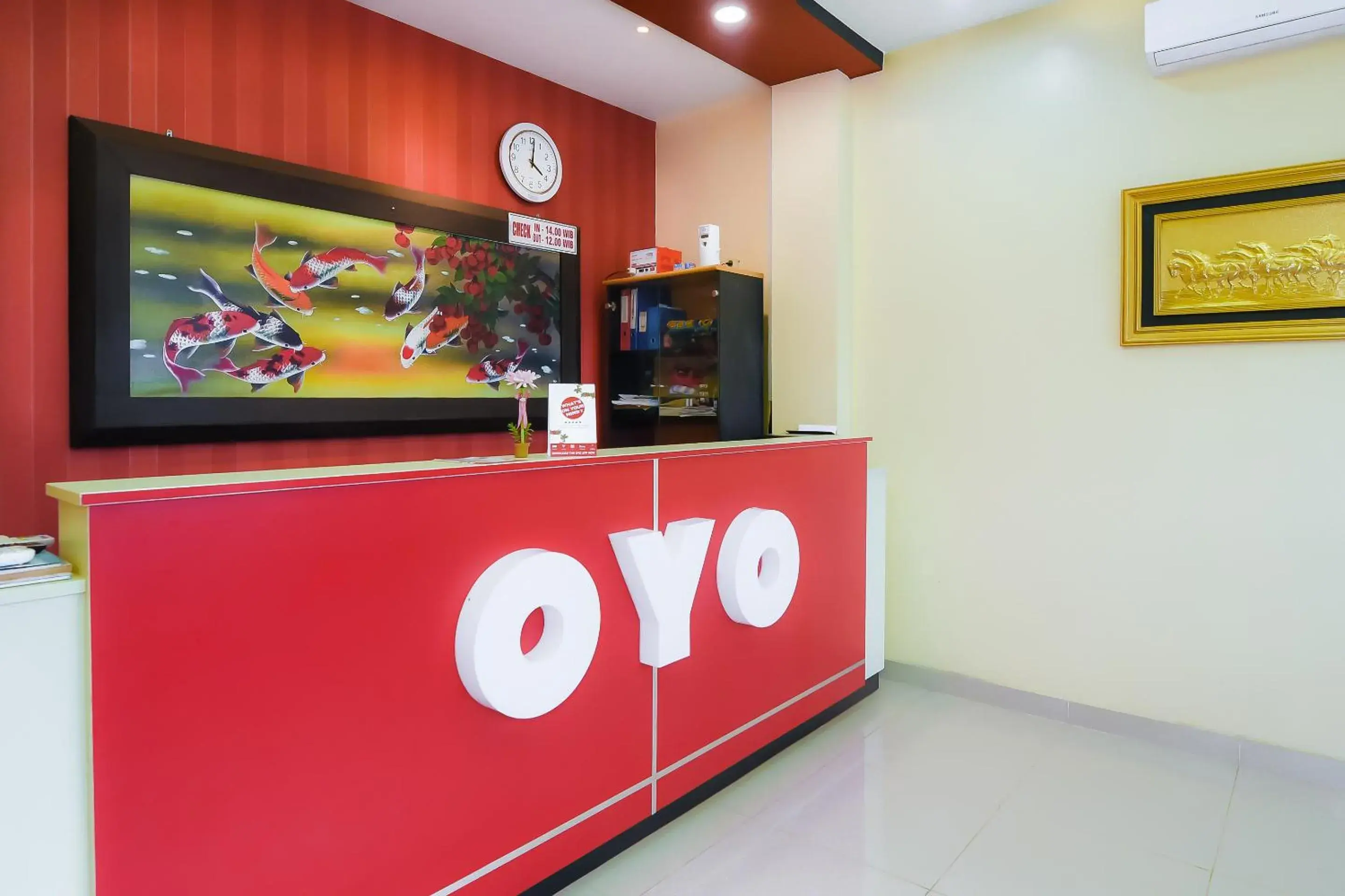 Lobby or reception in SUPER OYO 632 Hotel Mulana