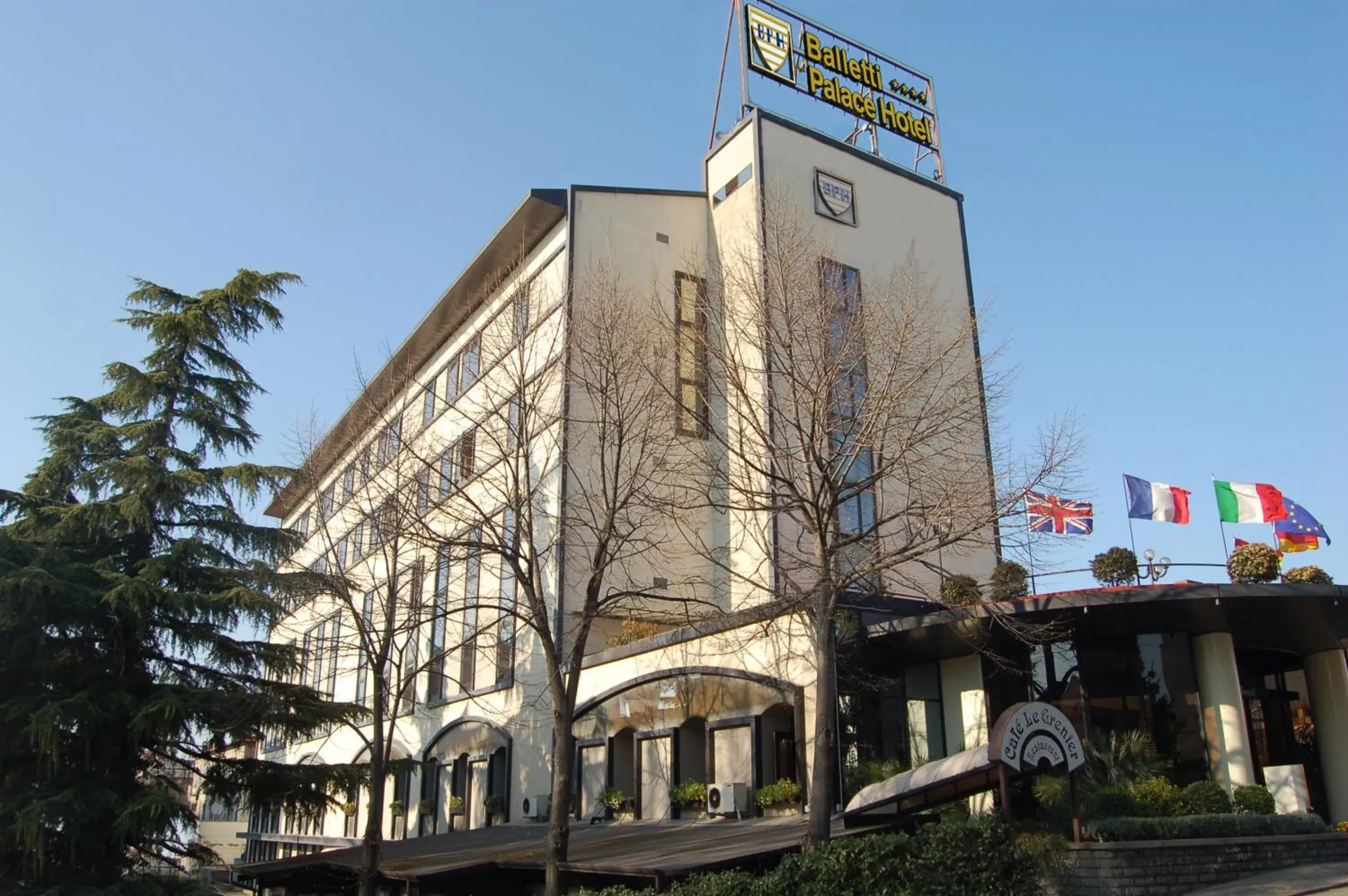 Facade/entrance, Property Building in Balletti Palace Hotel