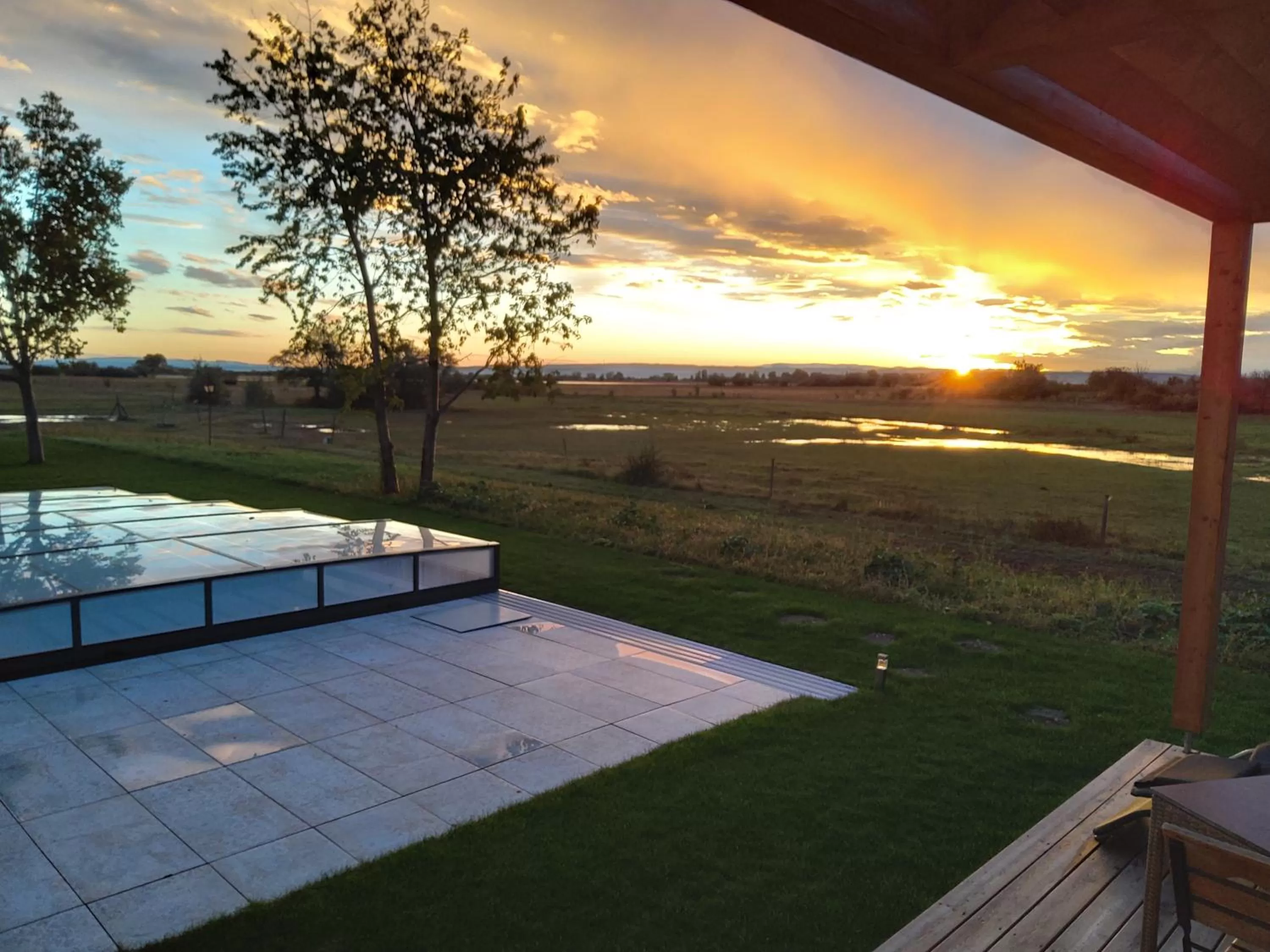 Swimming pool in Zimmerei - Landgasthaus Karlo