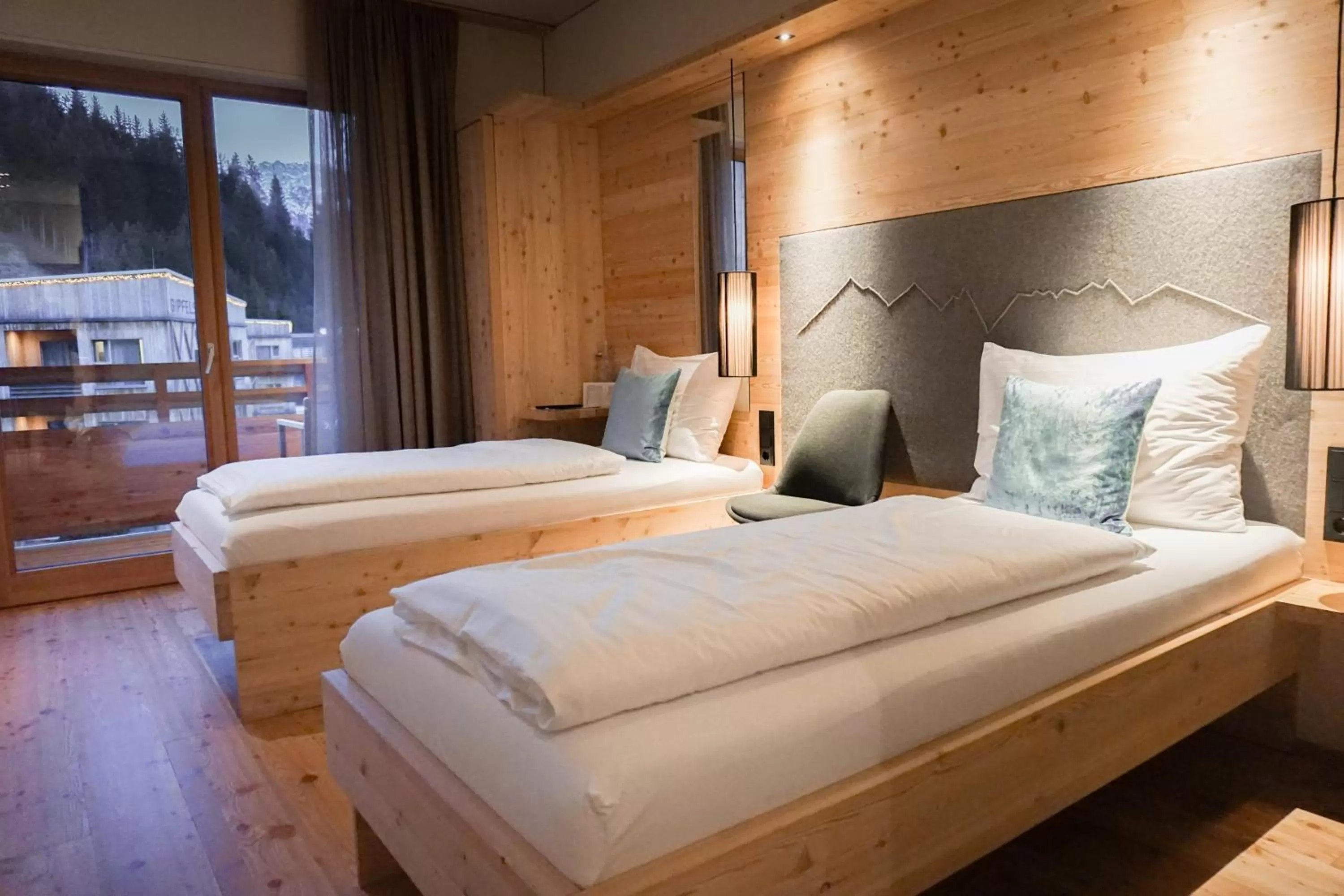 Bed in Tirol Lodge