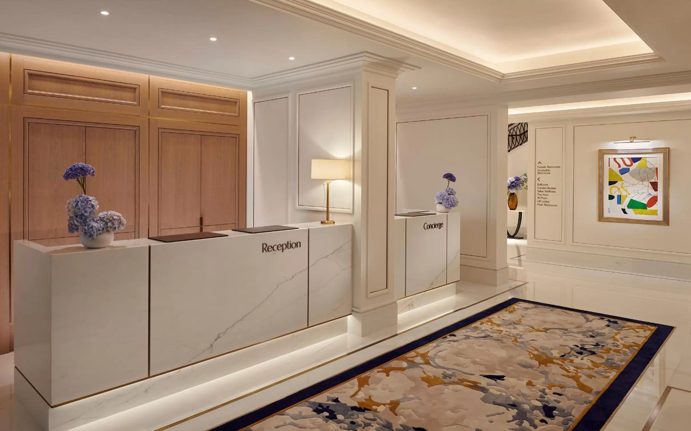 Lobby or reception in Jumeirah Carlton Tower London