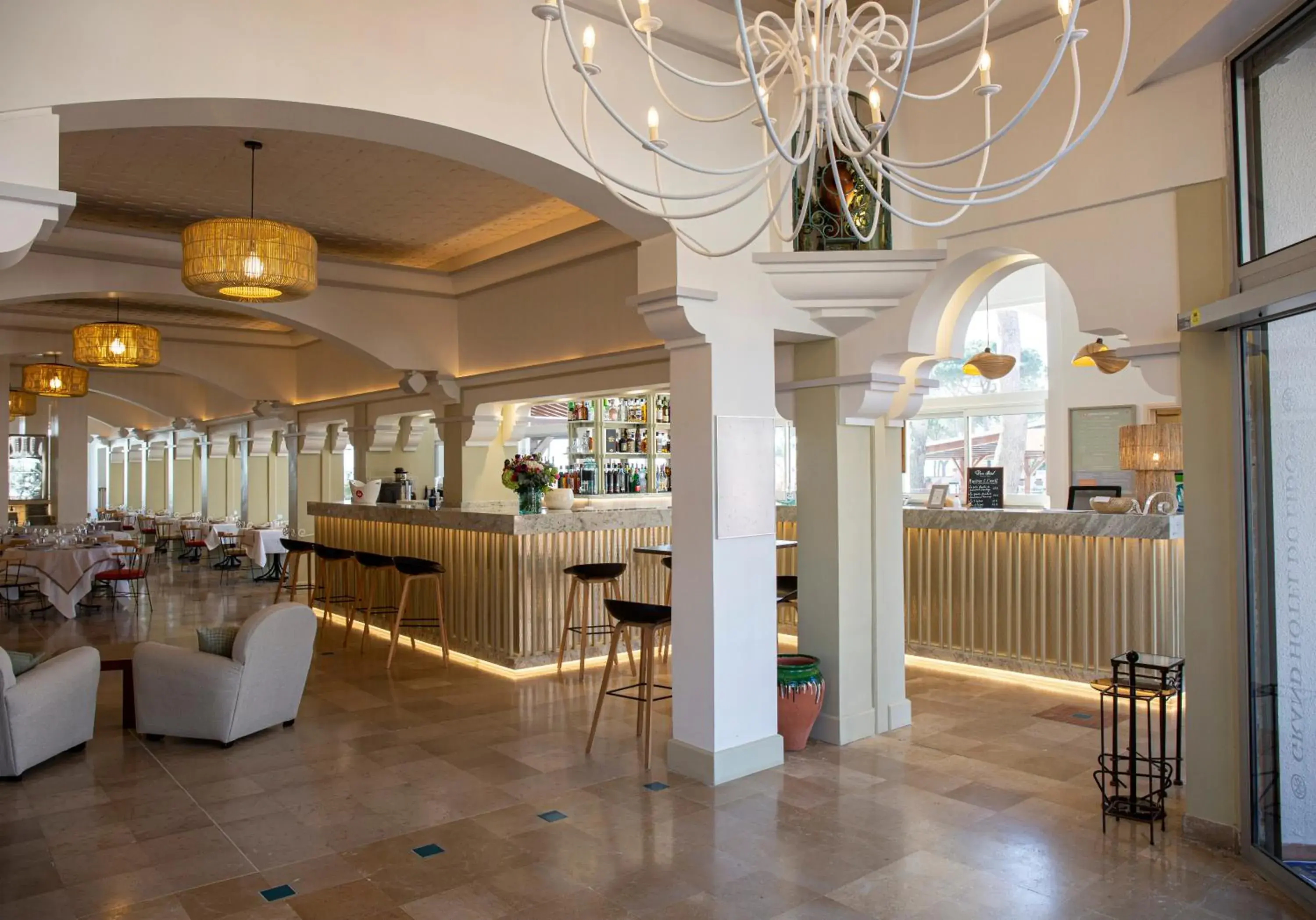 Lobby or reception, Restaurant/Places to Eat in Grand Hôtel Du Lido