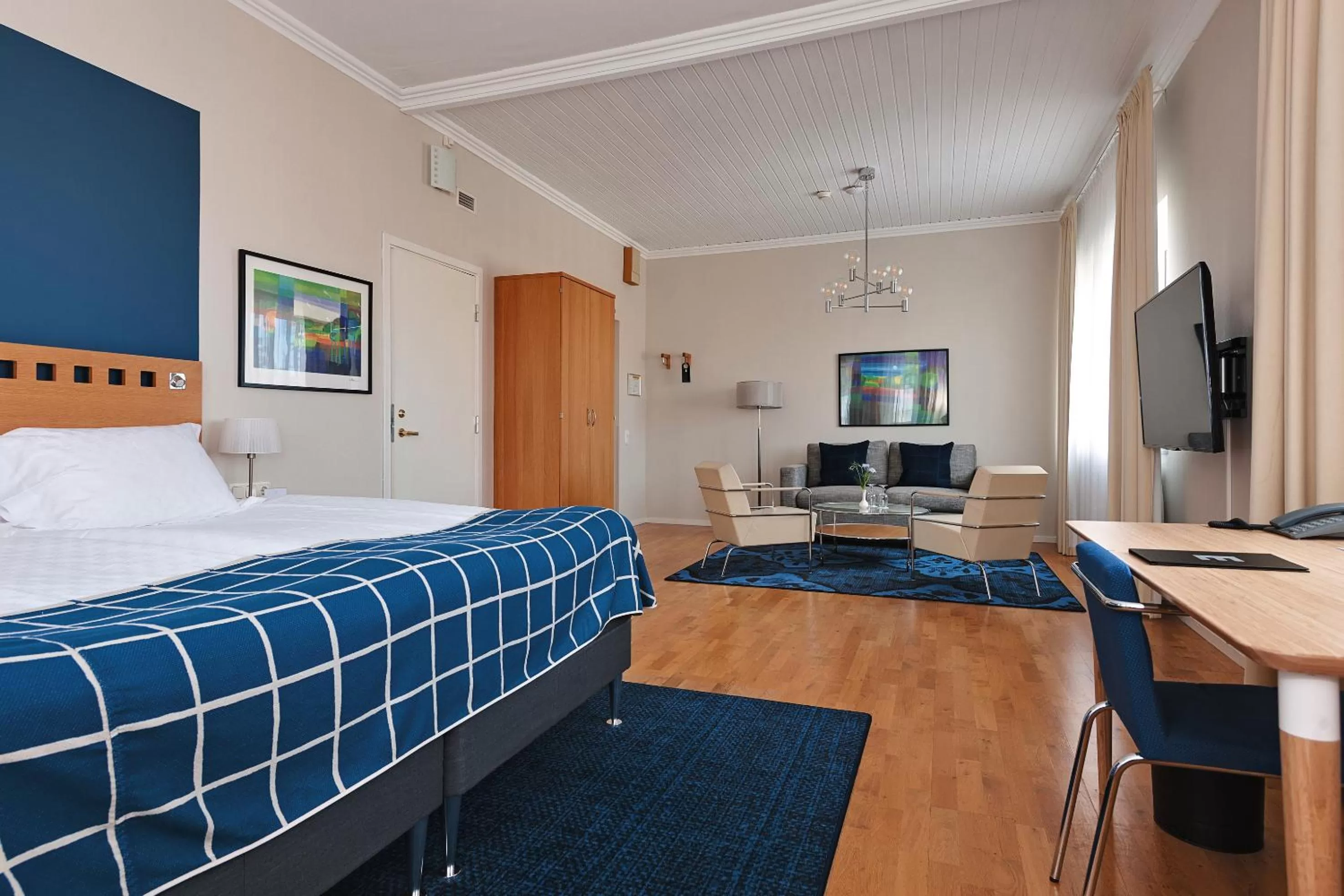 Photo of the whole room, Bed in Elite Stadshotellet Växjö