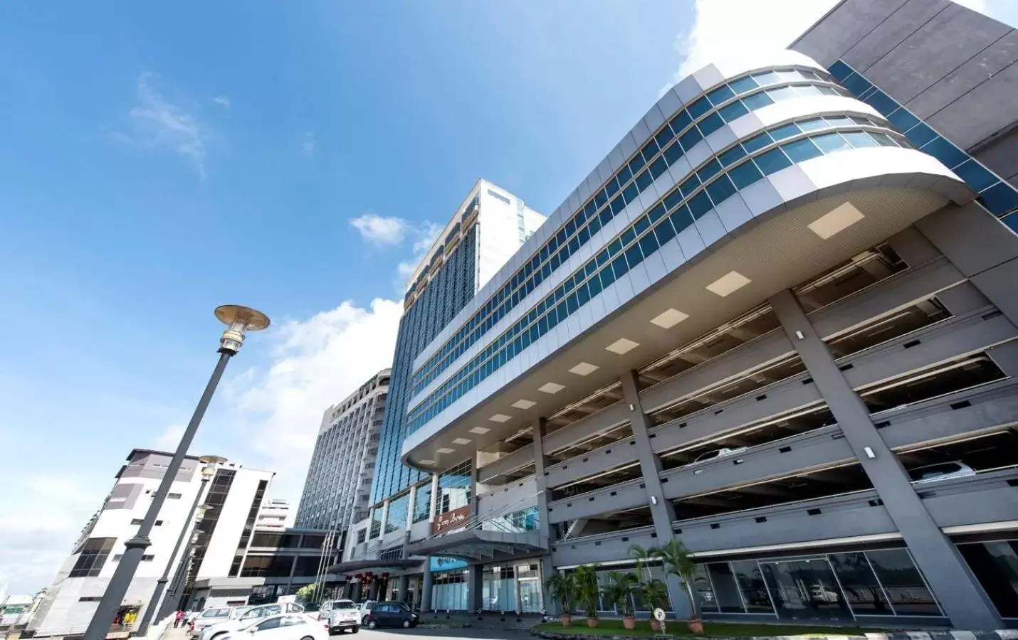 Property building in Kingwood Hotel Sibu Property building in Kingwood Hotel Sibu