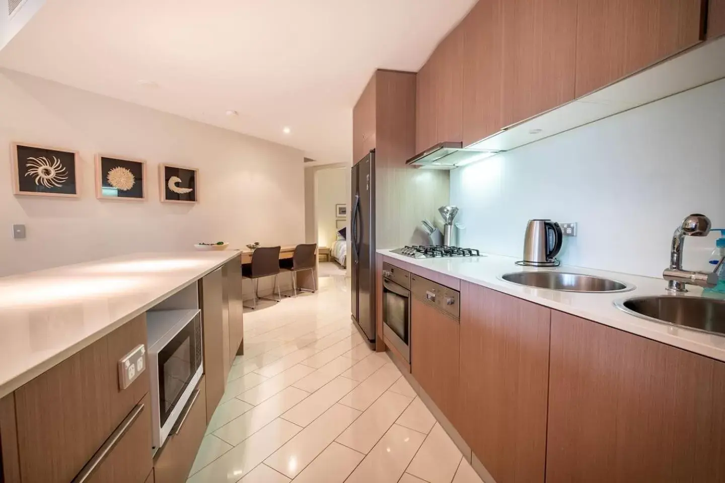 kitchen, Kitchen/Kitchenette in Peppers Balé Luxury Beach Accommodation Kingscliff - privately let