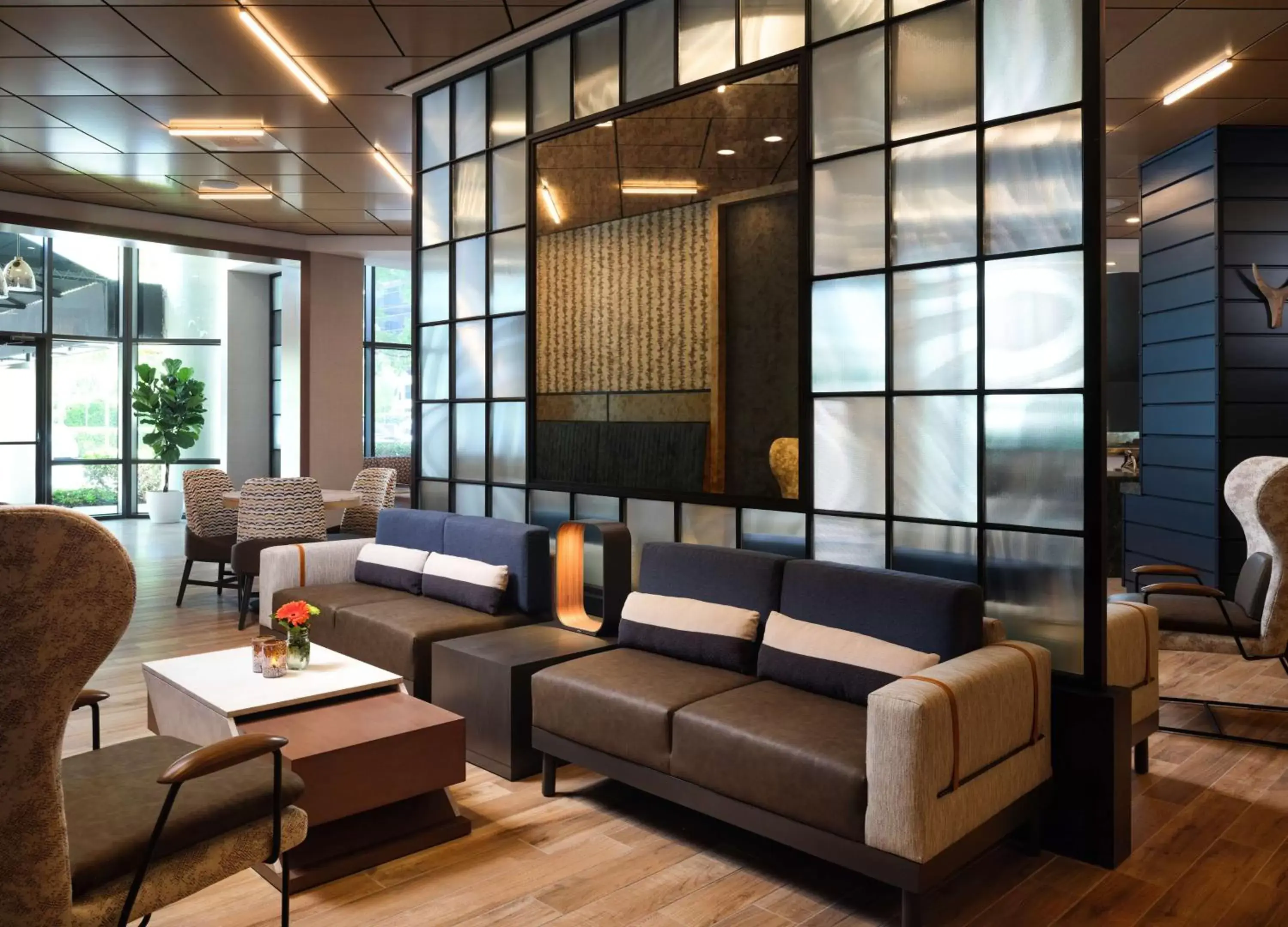 Restaurant/places to eat in Sonesta Irvine John Wayne Airport Restaurant/places to eat in Sonesta Irvine John Wayne Airport