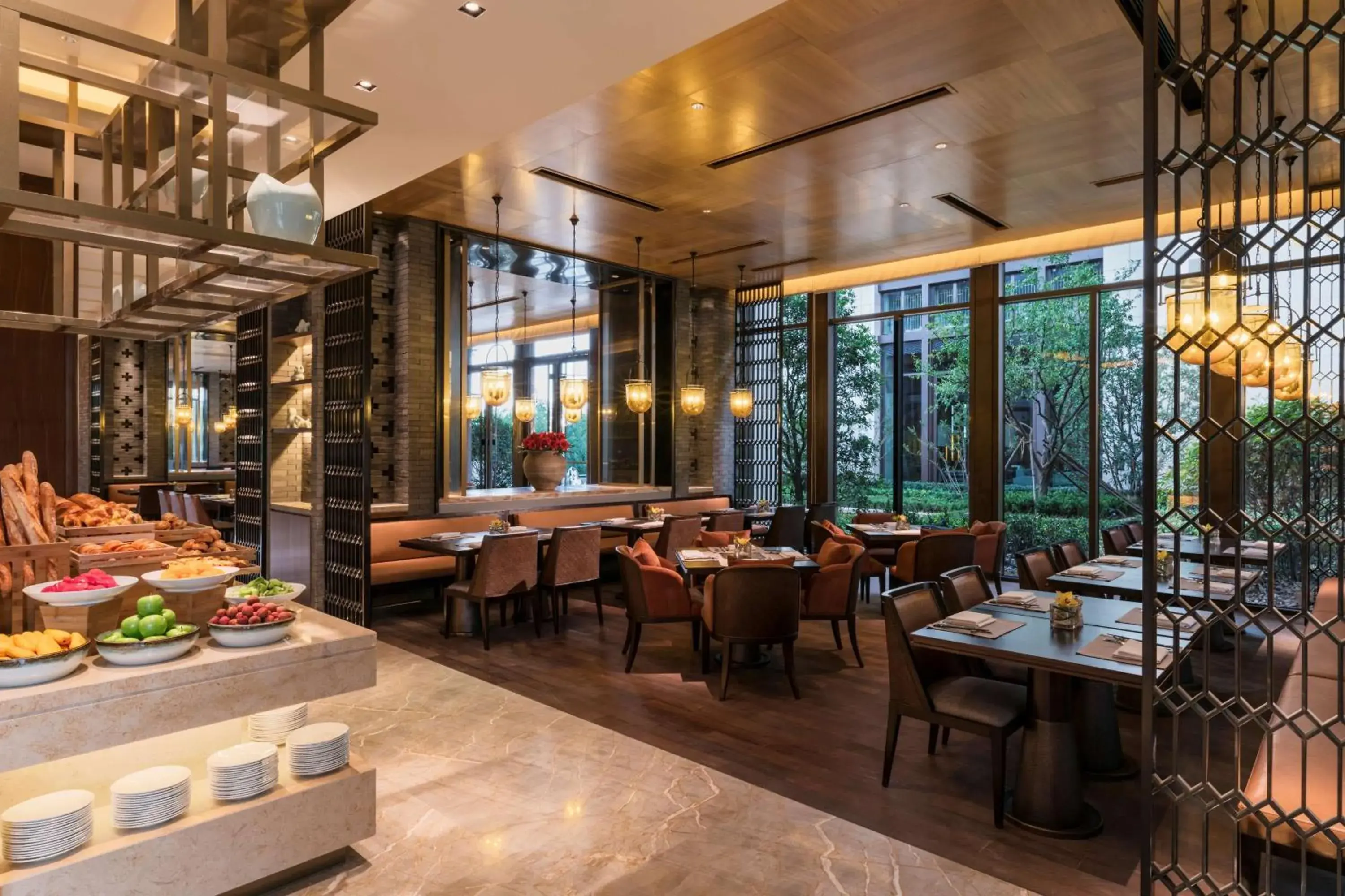 Restaurant/places to eat in Hyatt Regency Xi'an Restaurant/places to eat in Hyatt Regency Xi'an