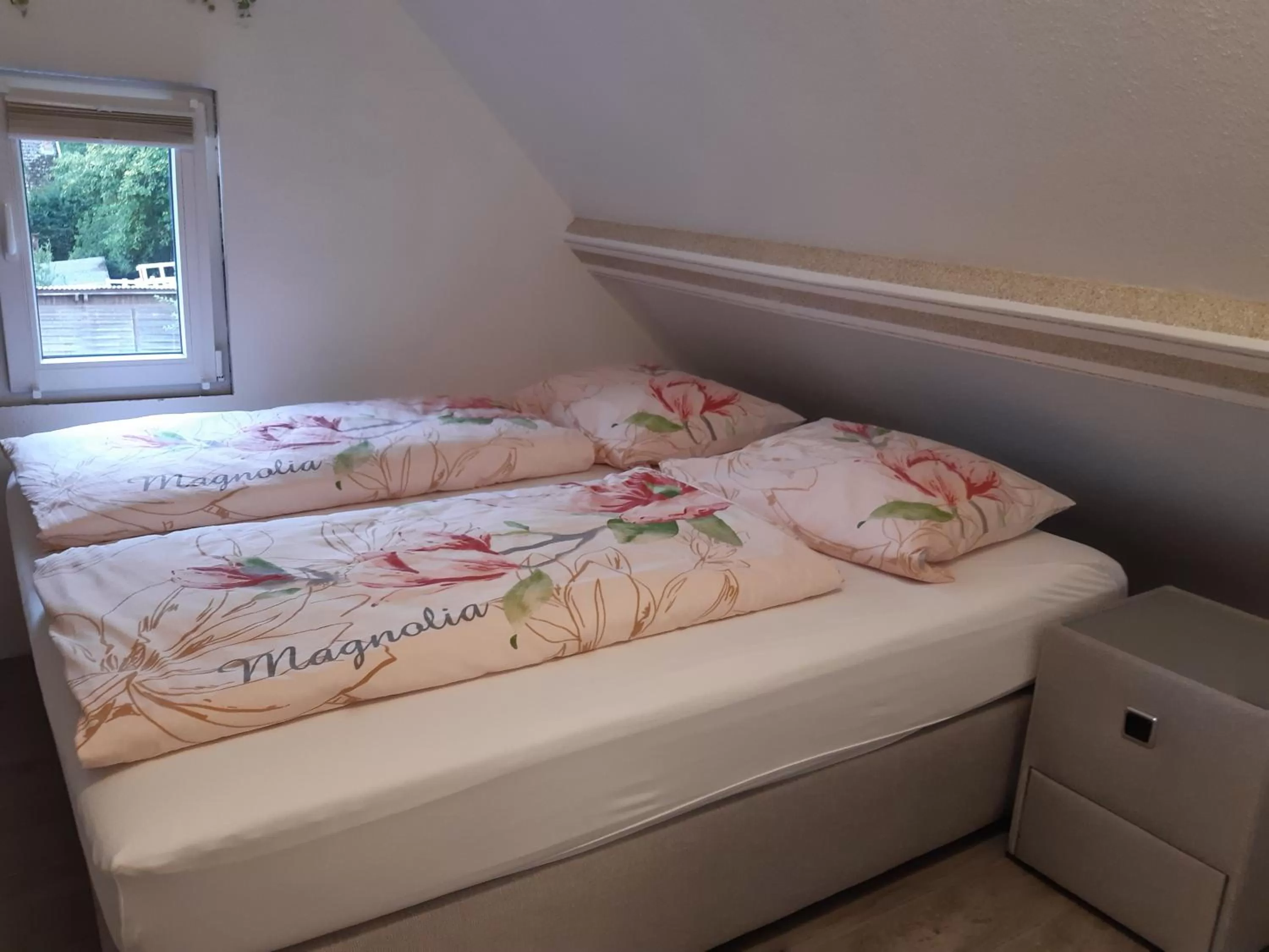 Bedroom, Bed in Gästehaus - Café Frank