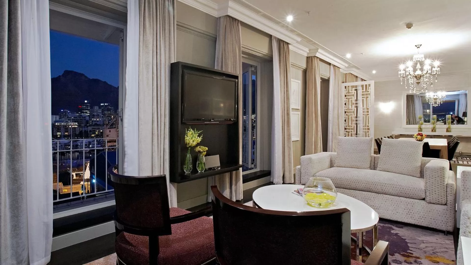 Queen Victoria Hotel by NEWMARK