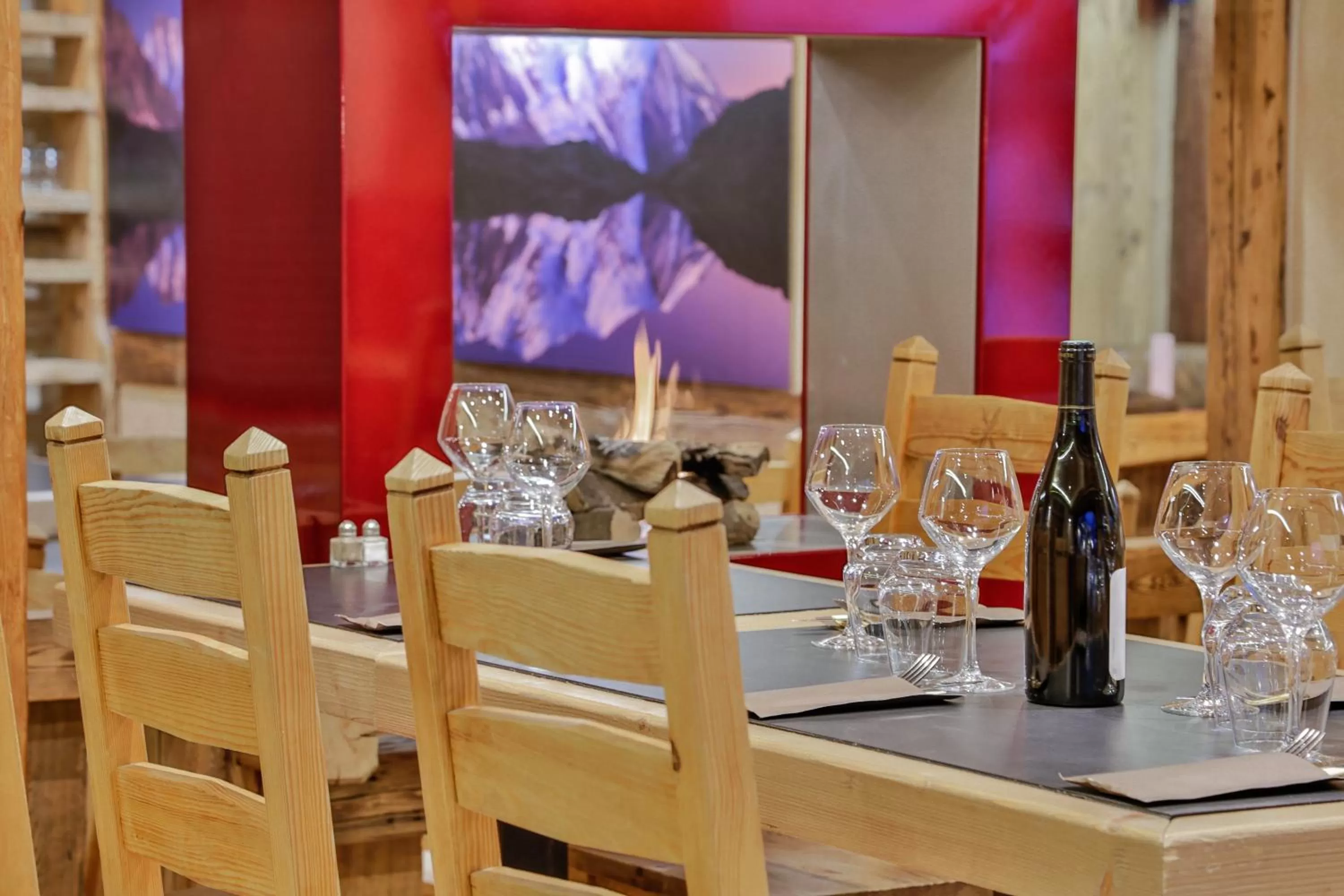 Restaurant/places to eat in Le Saint Antoine