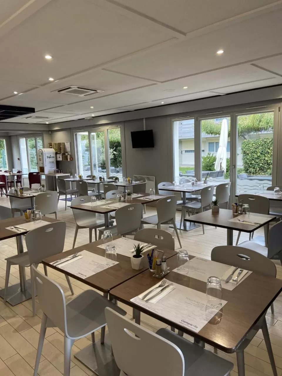 Restaurant/places to eat in Campanile Creil - Villers-Saint-Paul