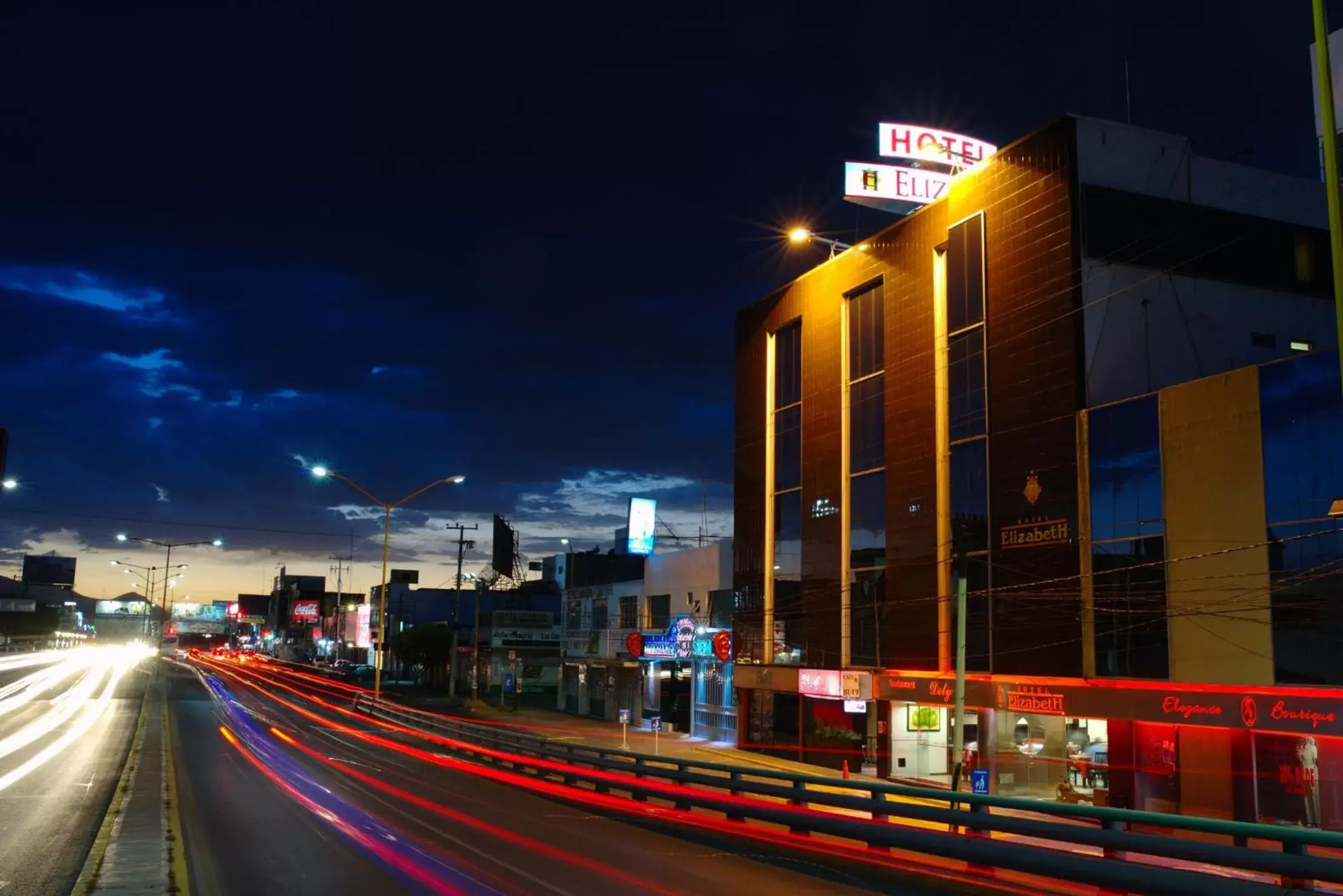 Property building in Hotel Elizabeth Central