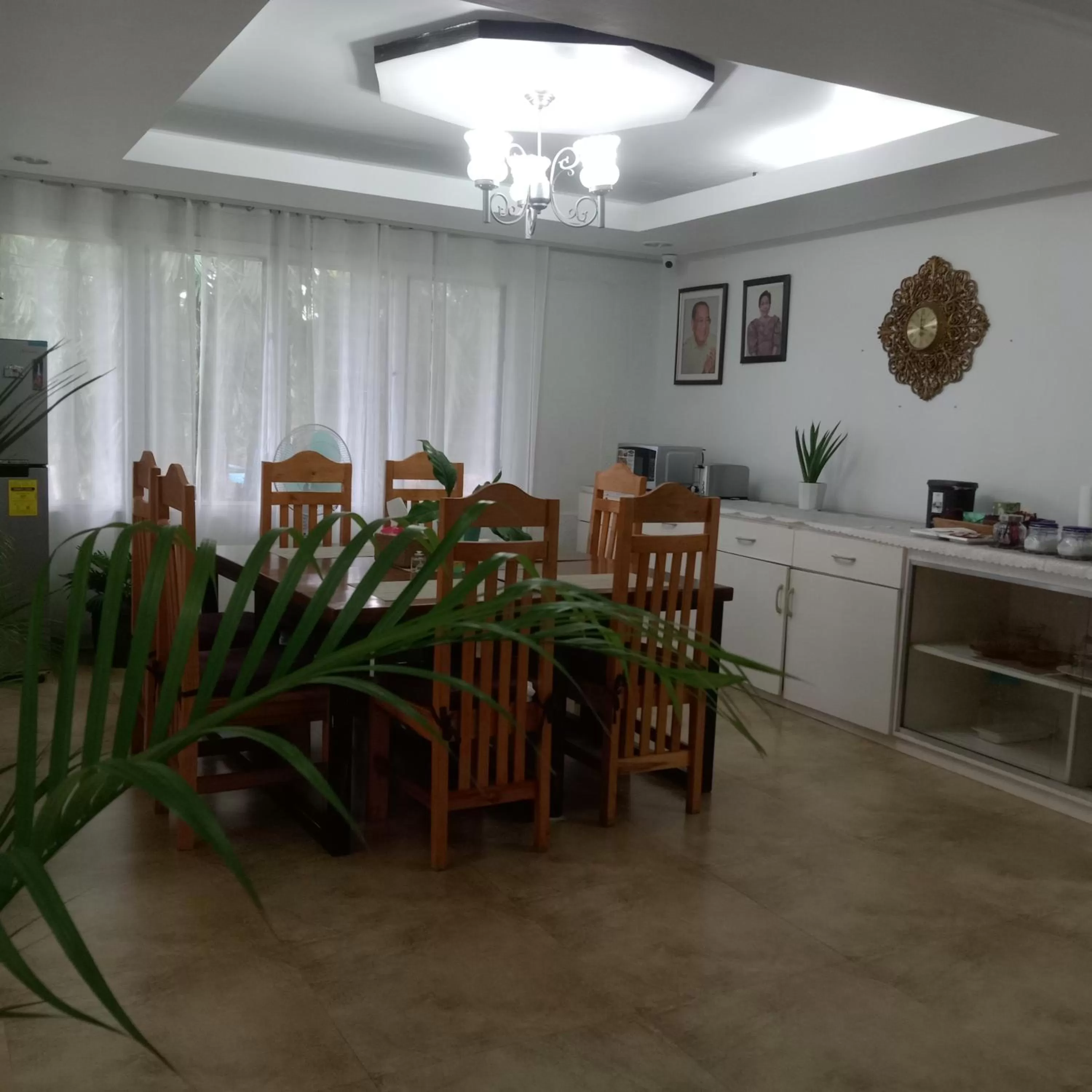 Dining area in Amor's Place