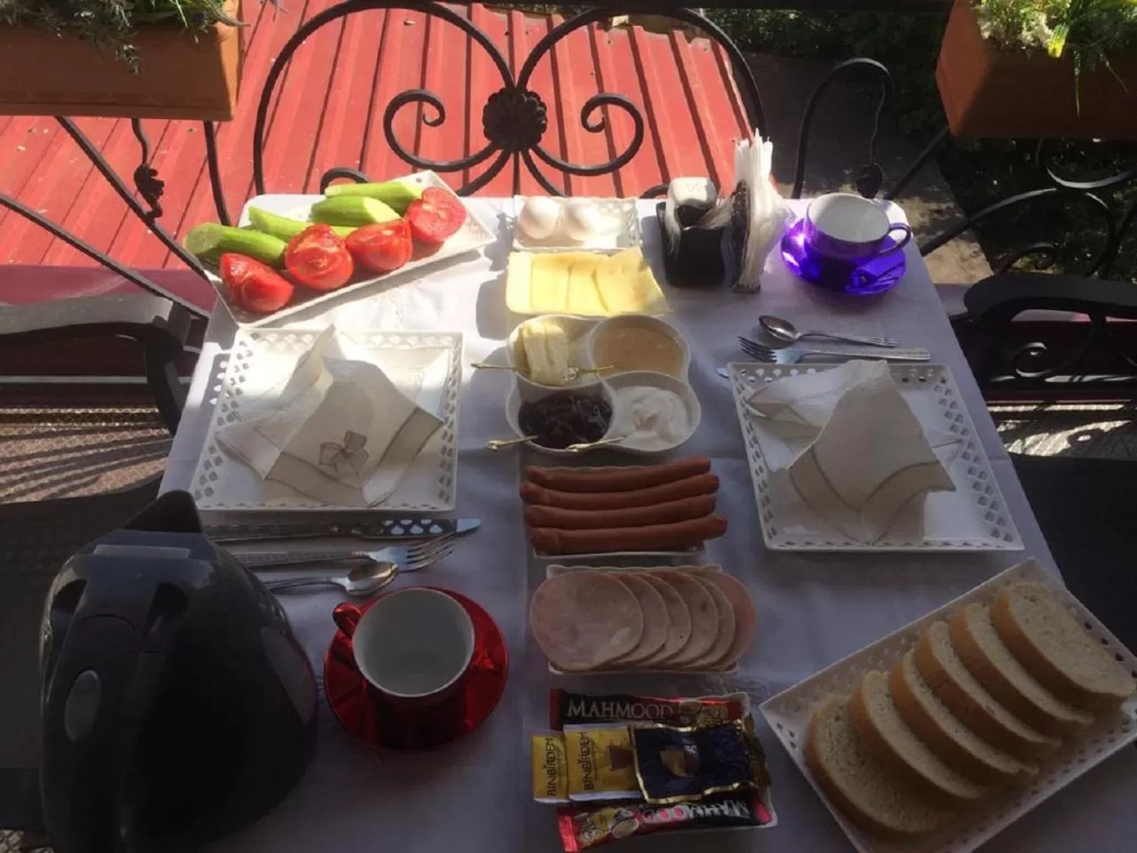 Food and drinks in Hotel S.R