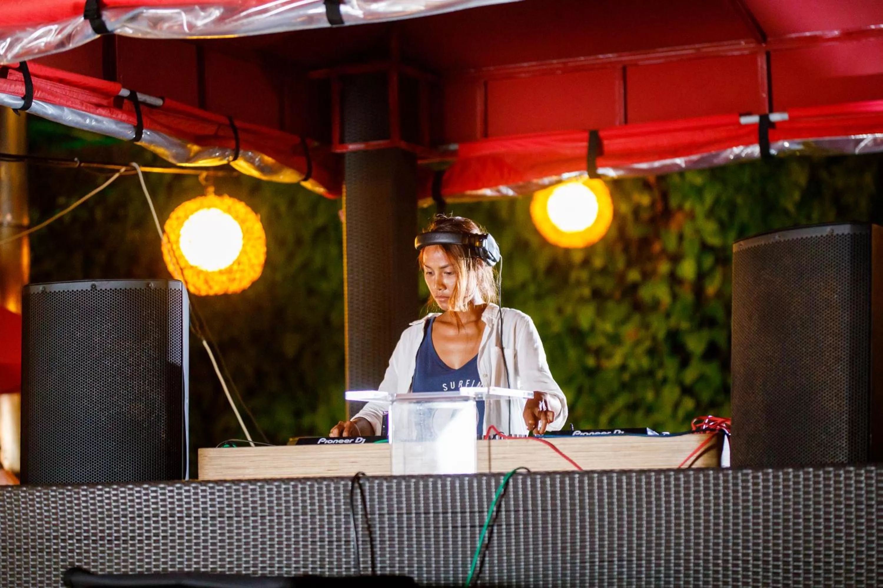 People in W15 Weligama