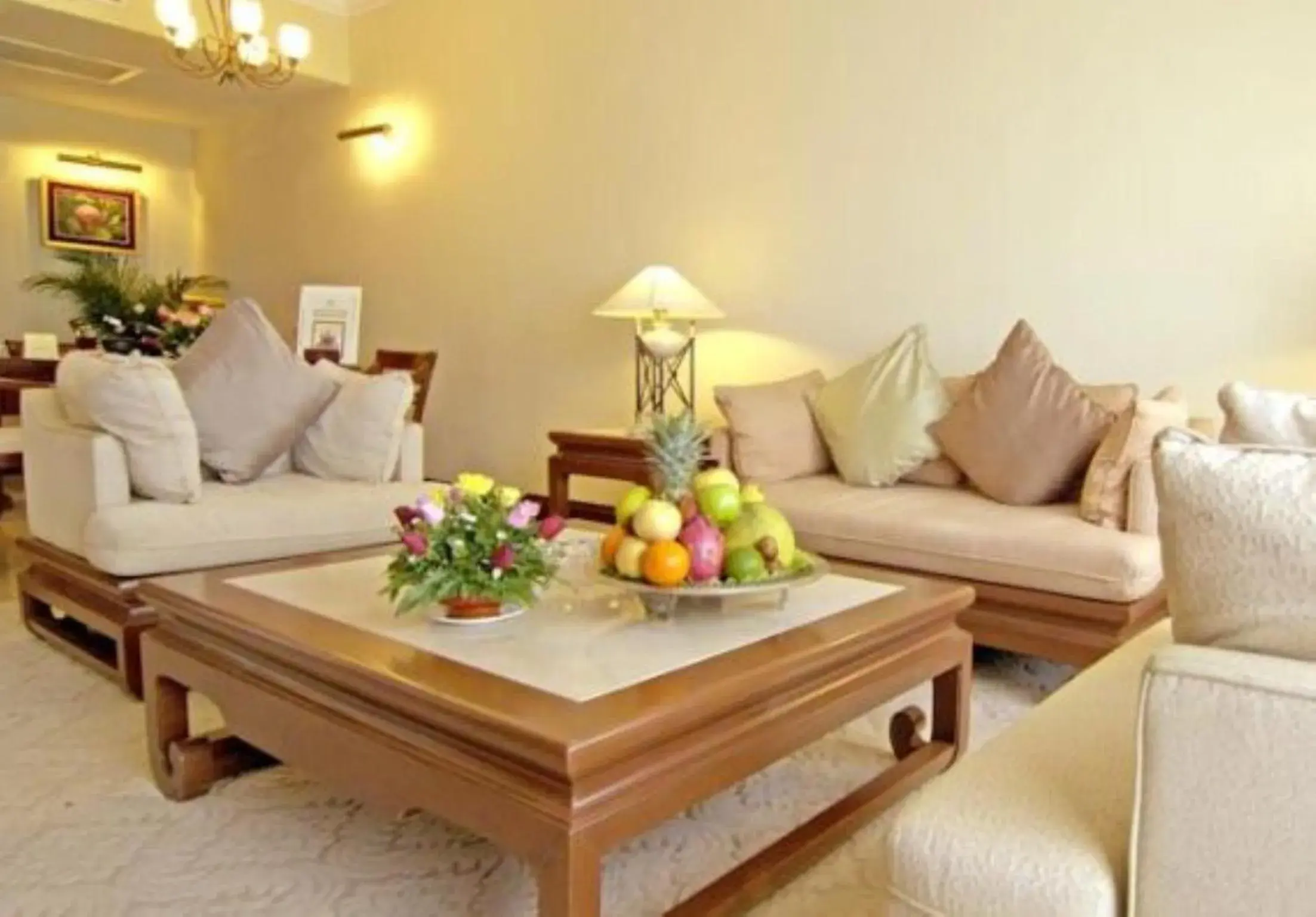 Living room, Seating Area in Hotel Cambodiana