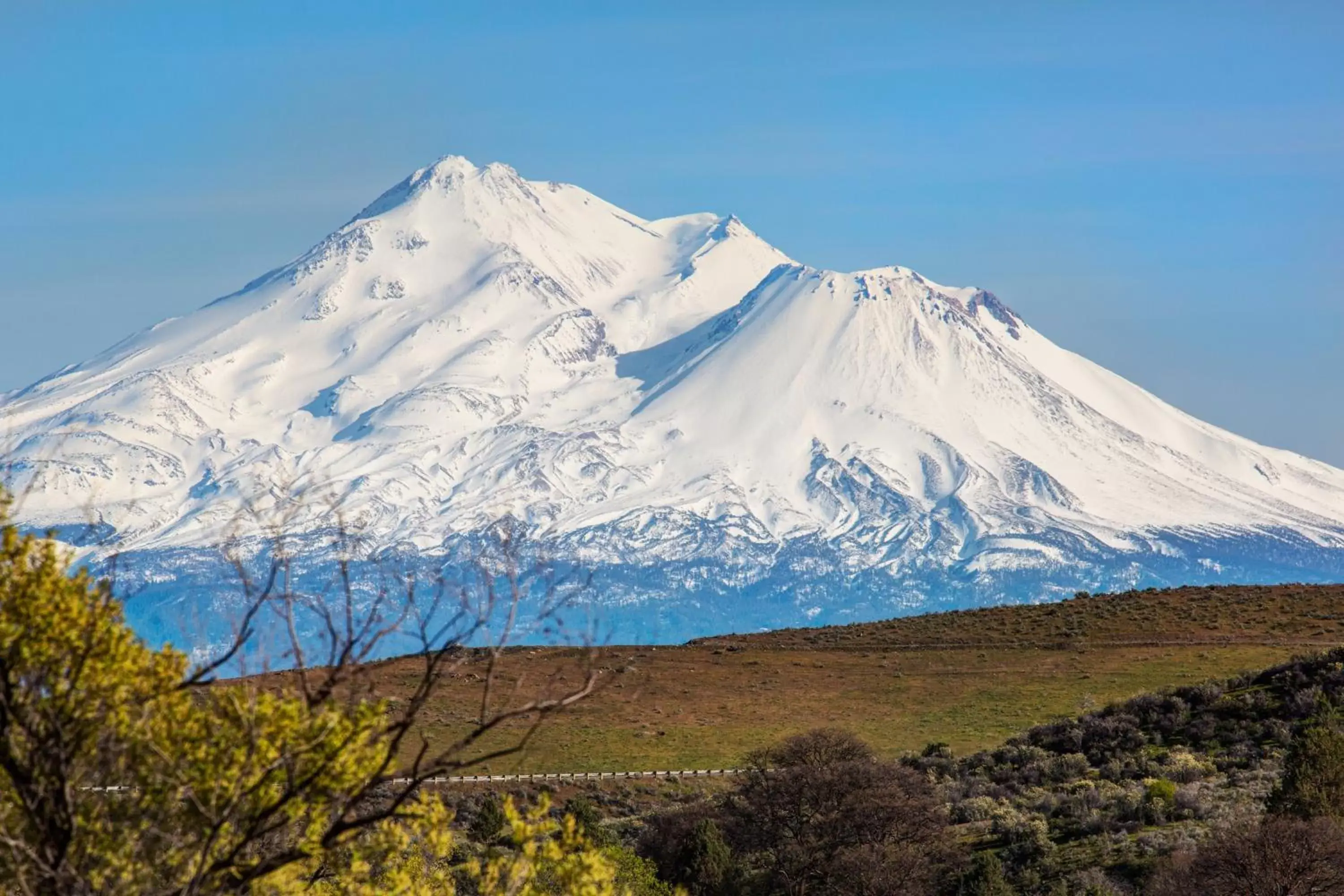 Nearby landmark, Natural Landscape in Holiday Inn Express Yreka-Shasta Area, an IHG Hotel