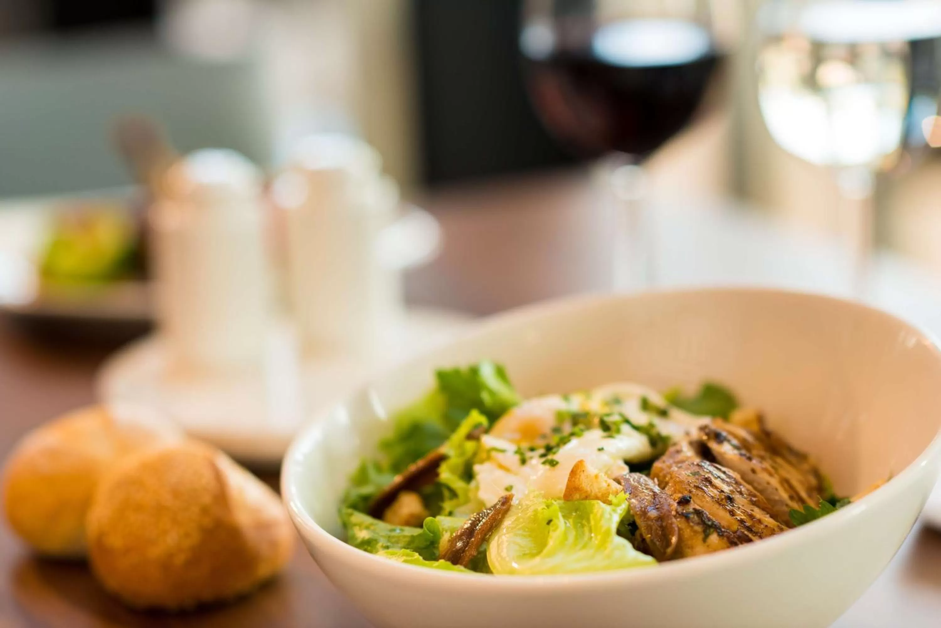 Restaurant/places to eat in Radisson Hotel Dakar Diamniadio