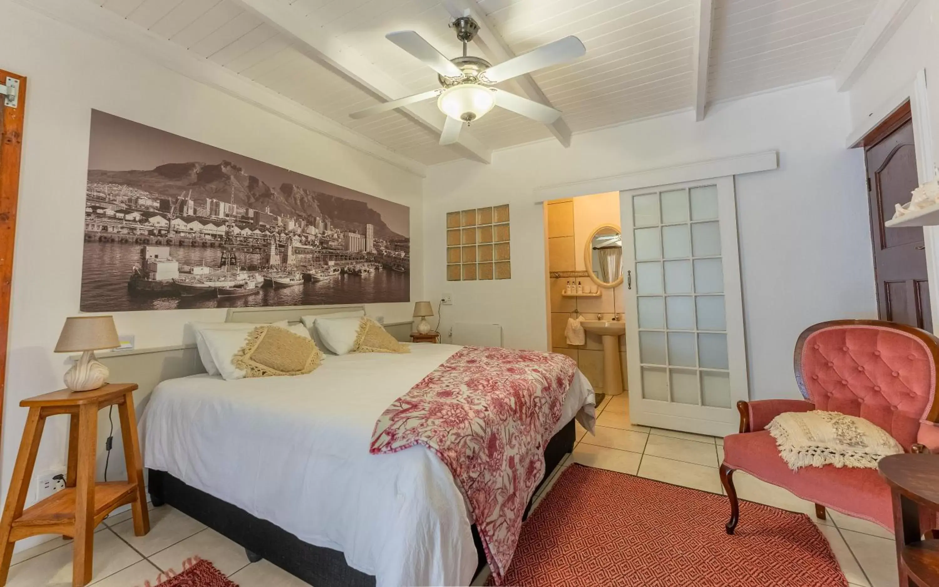 Deluxe Double or Twin Room - single occupancy in Aquaelberg Place Deluxe Double or Twin Room - single occupancy in Aquaelberg Place