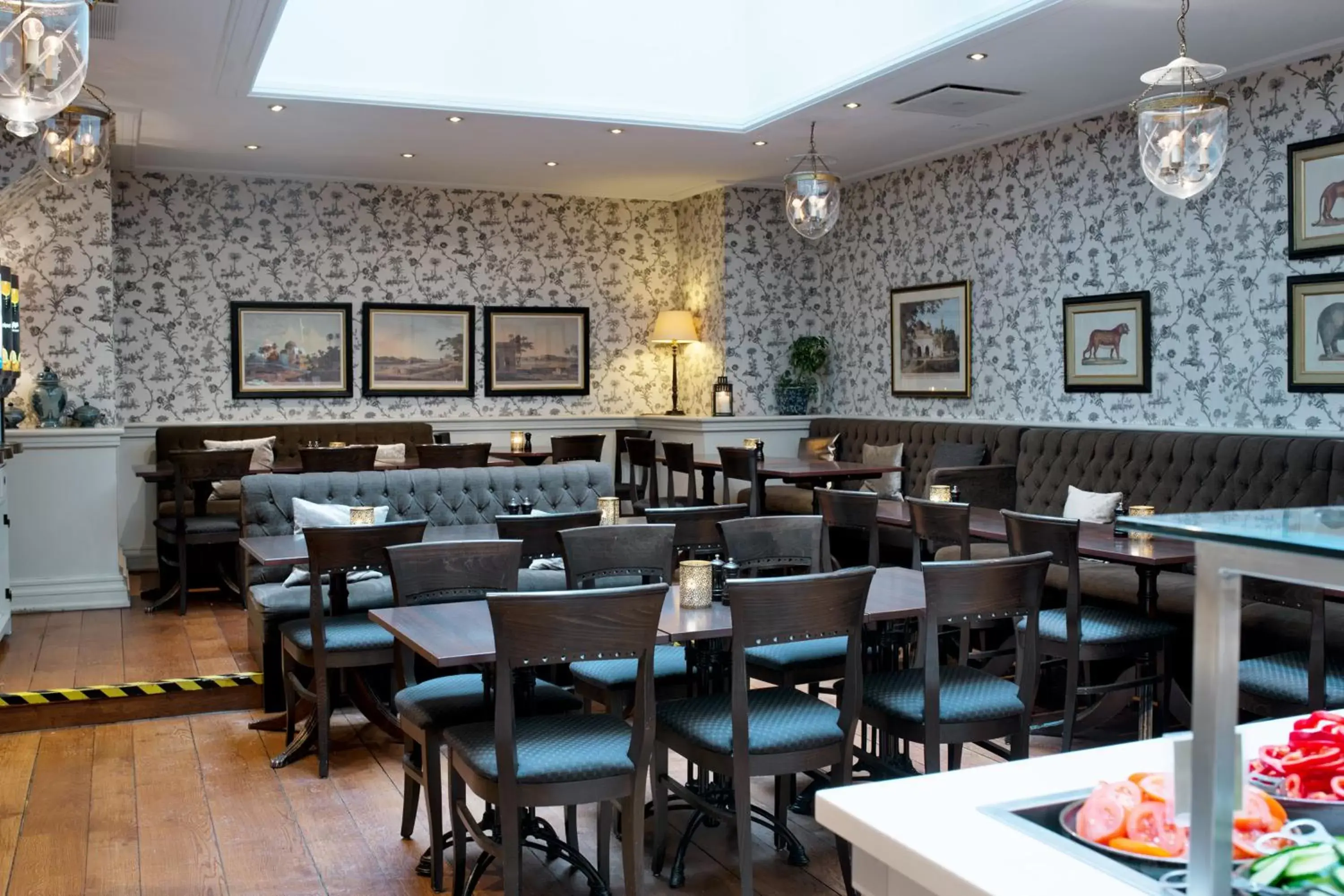 Restaurant/places to eat in Home Hotel Bastion Restaurant/places to eat in Home Hotel Bastion