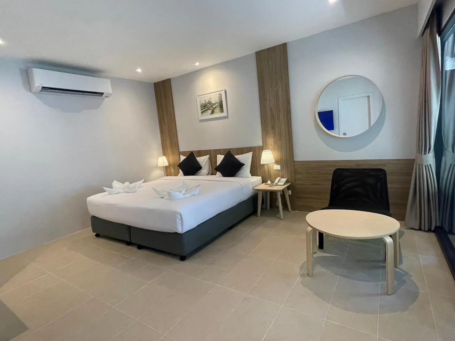 Bed in Evergreen Resort