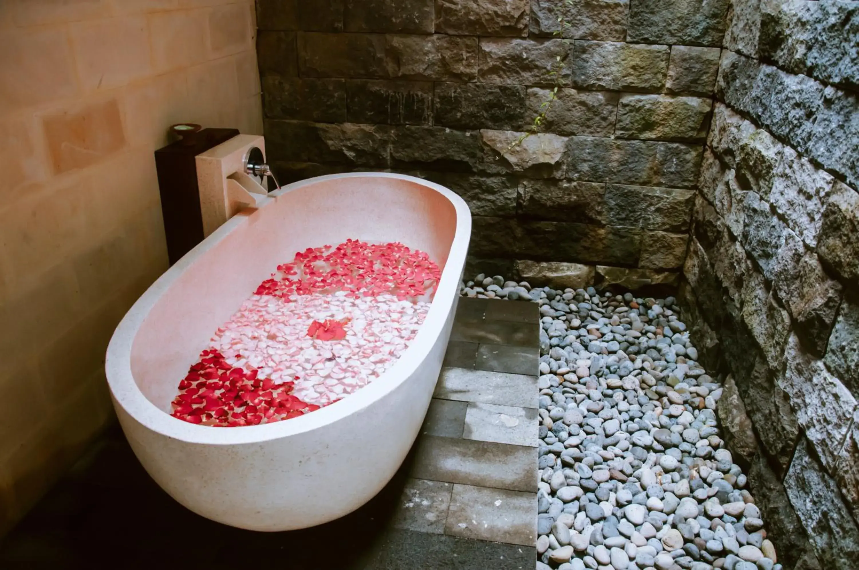 Bathroom in Puri Kobot