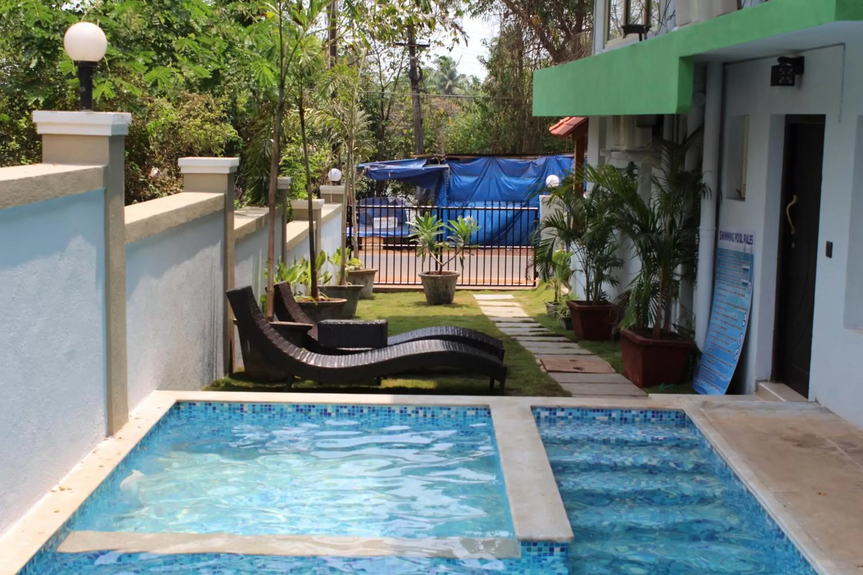 Swimming Pool in Kay's Riverview Resort