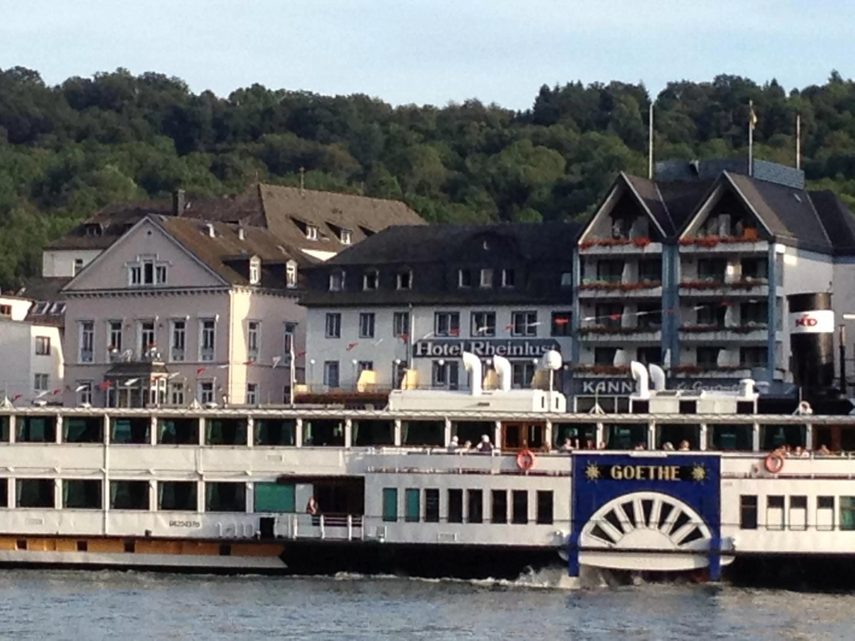 Facade/entrance in Hotel Rheinlust