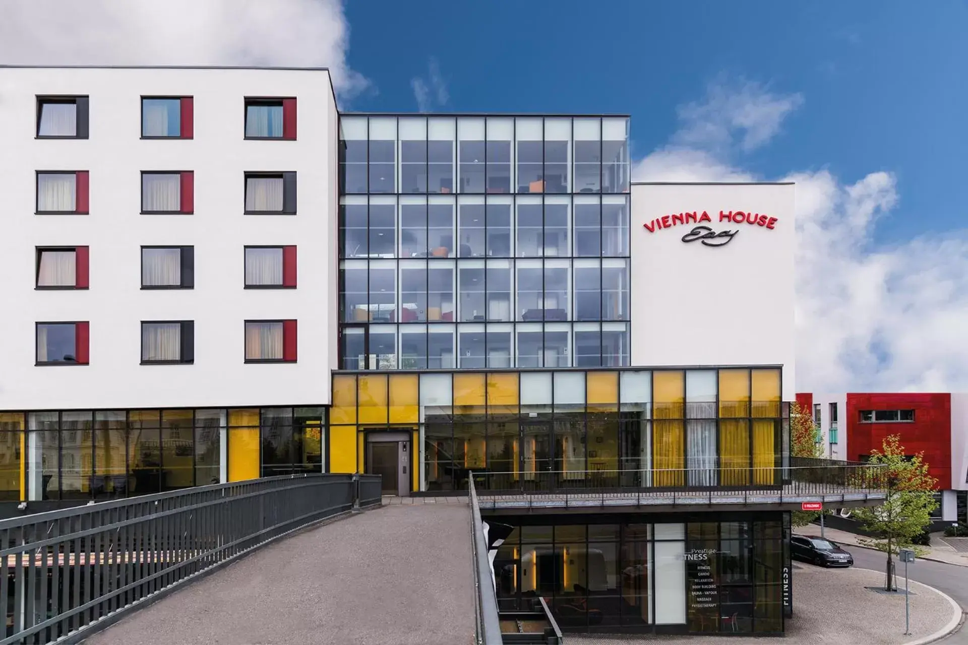 Property building in Vienna House Easy by Wyndham Pilsen Property building in Vienna House Easy by Wyndham Pilsen